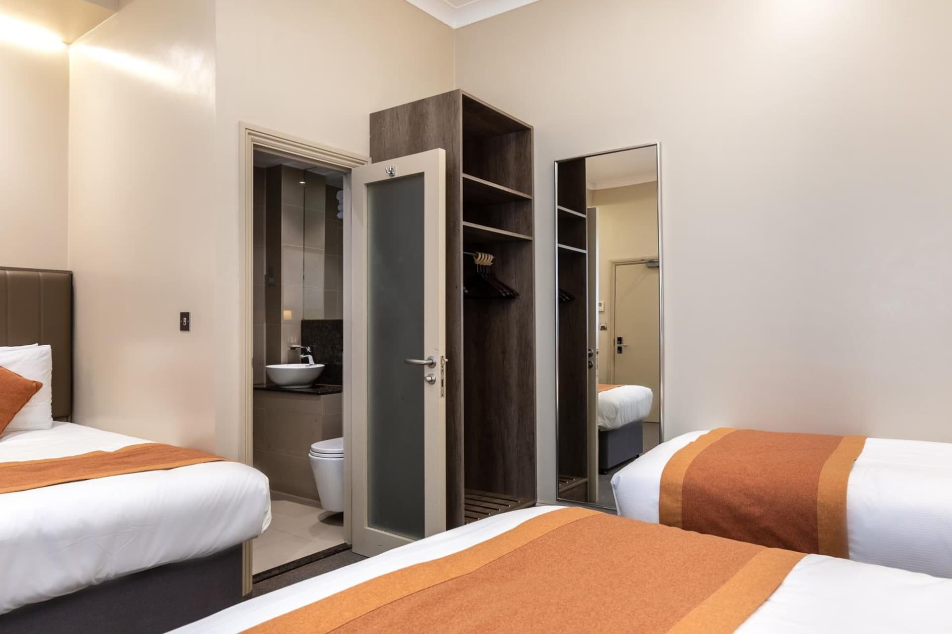 Sidney Hotel London-Victoria, London, foto 3