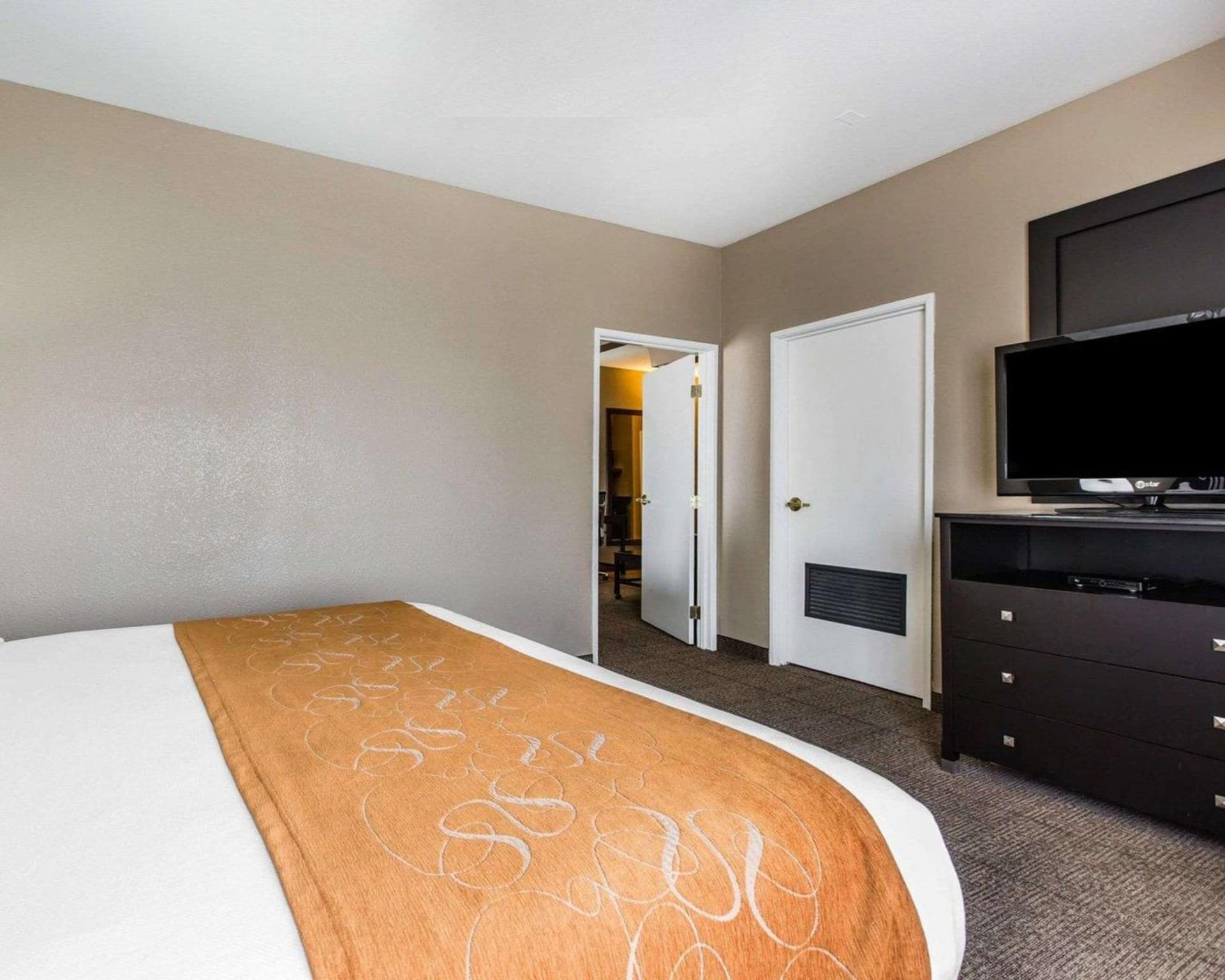 Comfort Suites Bakersfield, Bakersfield, foto 2