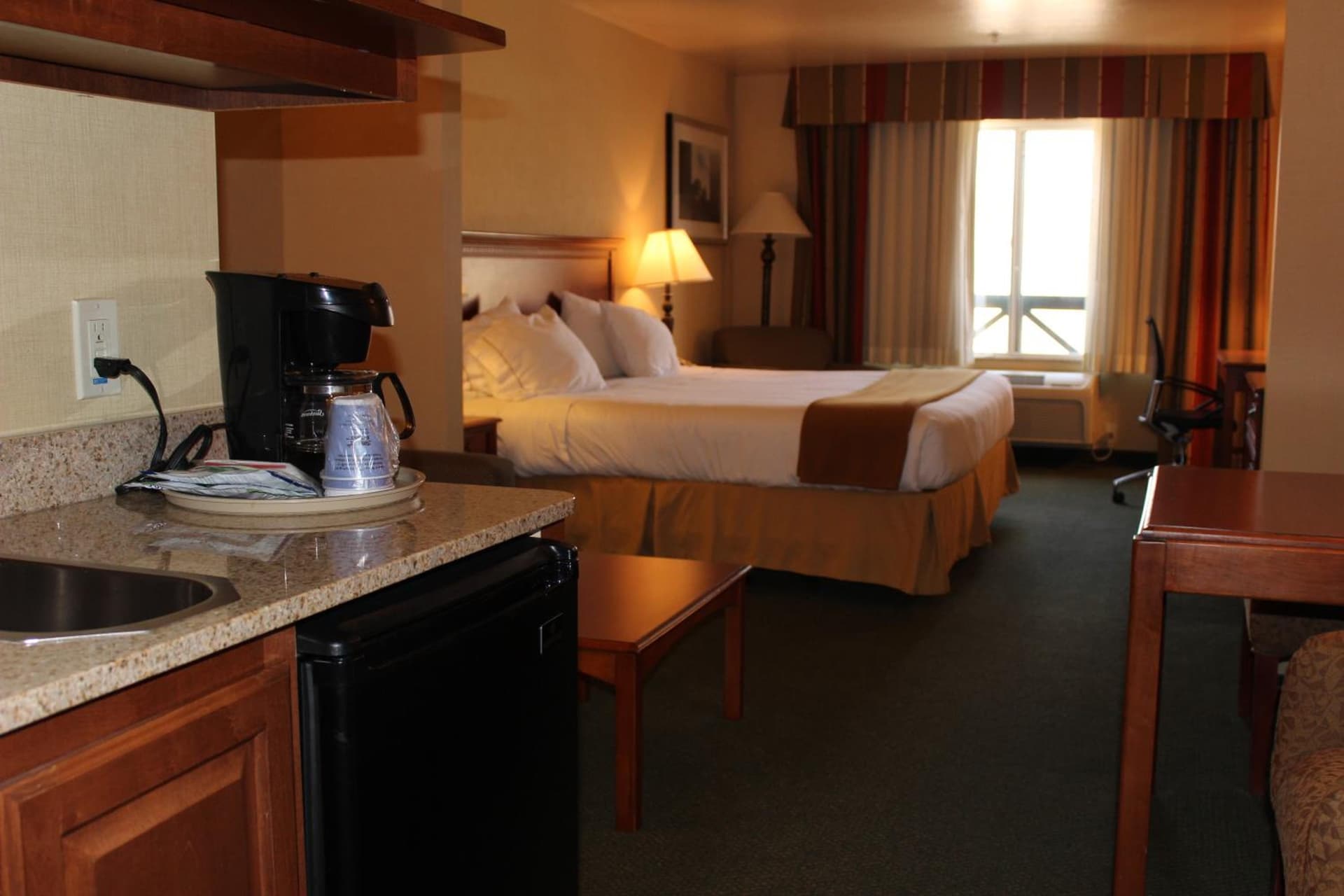 Holiday Inn Express Tehachapi by IHG, Tehachapi, foto 2