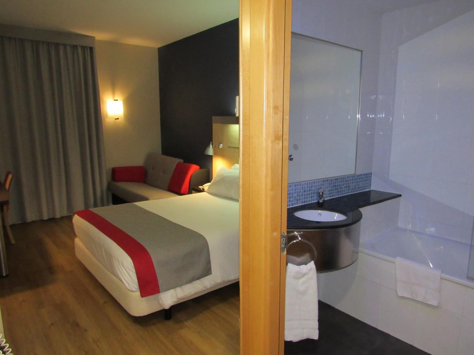 Holiday Inn Express Madrid-Alcorcón by IHG, Alcorcón, foto 2