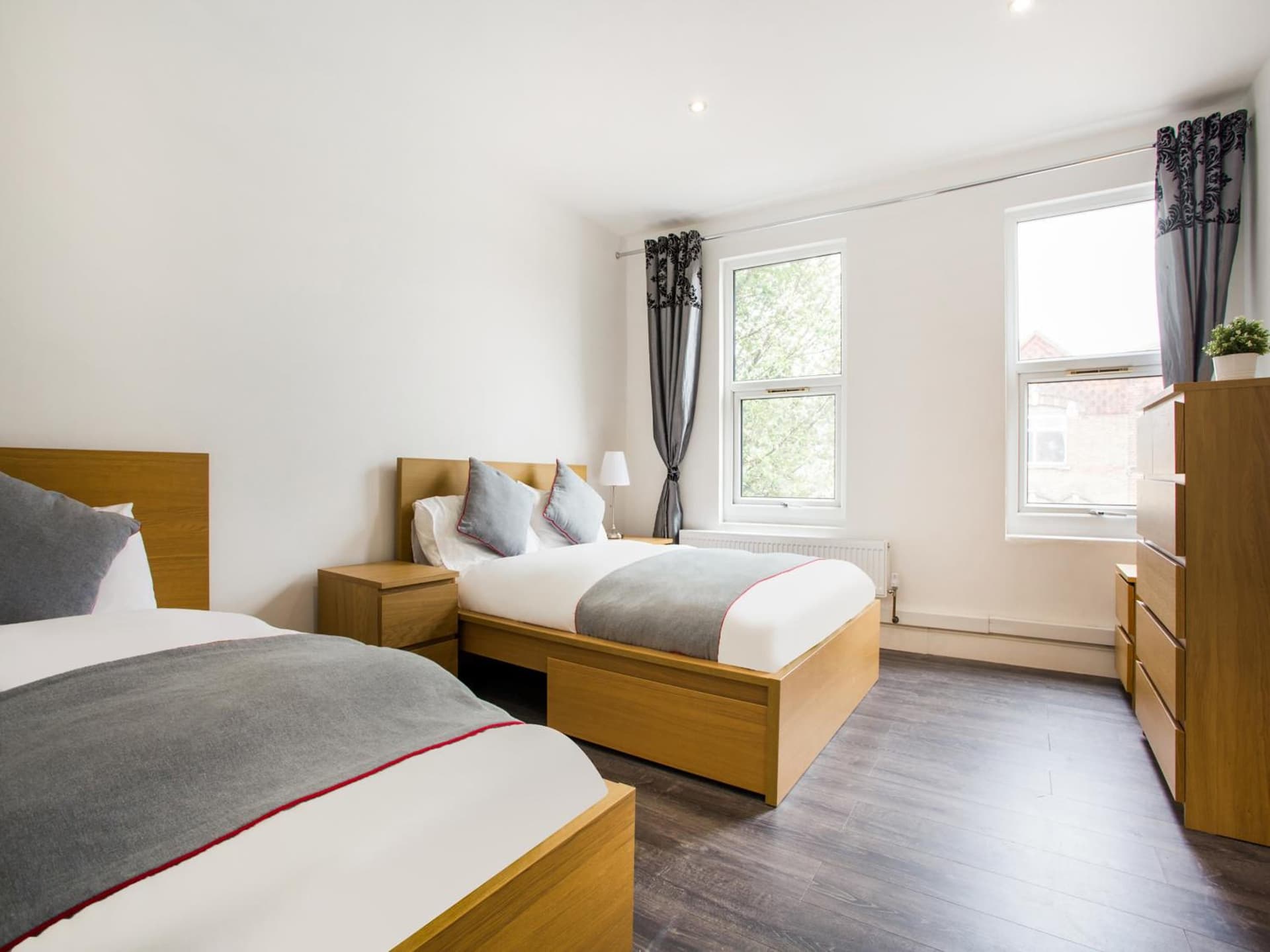 The Broadway Hotel - London Heathrow, Southall, foto 2