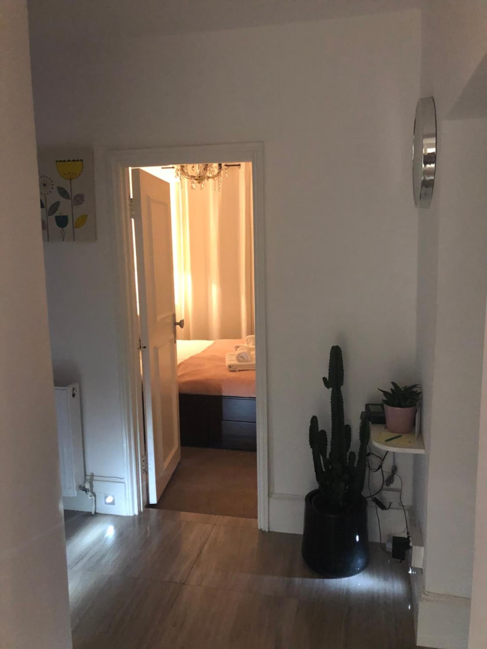 2 Bedroom Apartment close to Camden Town, London, foto 3
