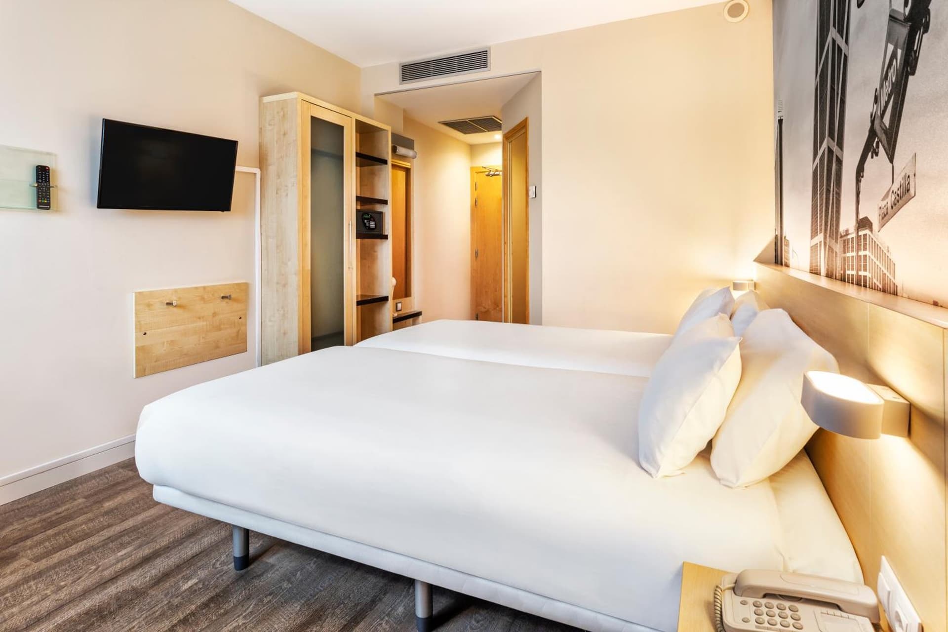 B&B HOTEL Madrid Aeropuerto T1 T2 T3, Madrid, foto 2