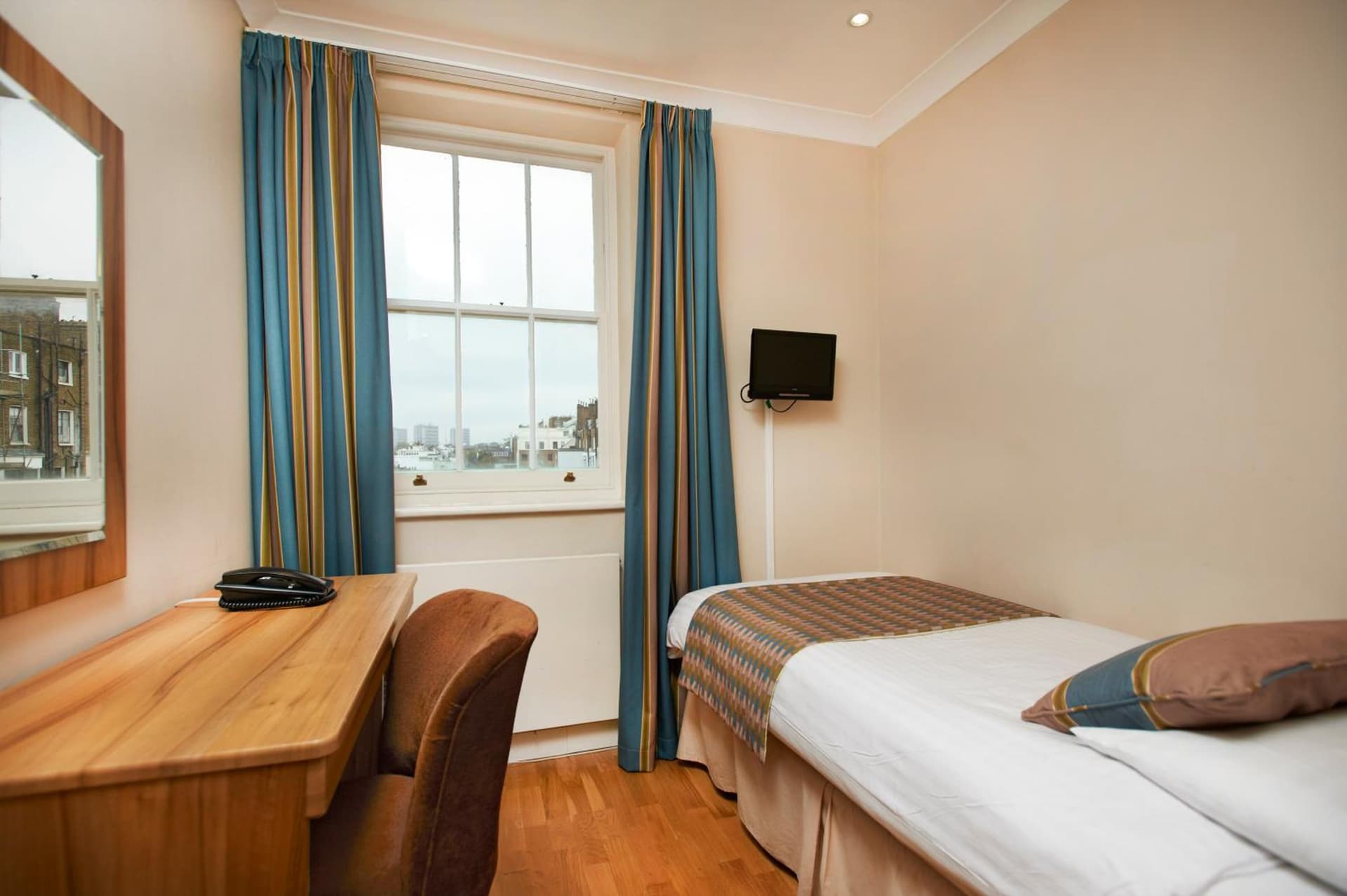 Royal Eagle Hotel, London, foto 3