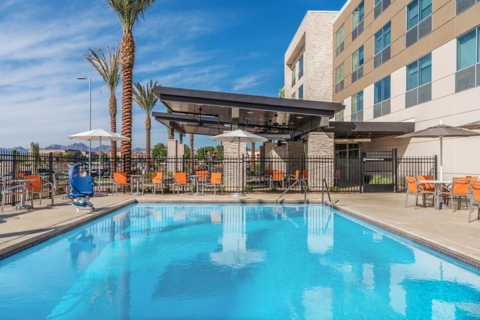 Holiday Inn Express & Suites Lake Havasu - London Bridge by IHG, Lake Havasu City, foto 2