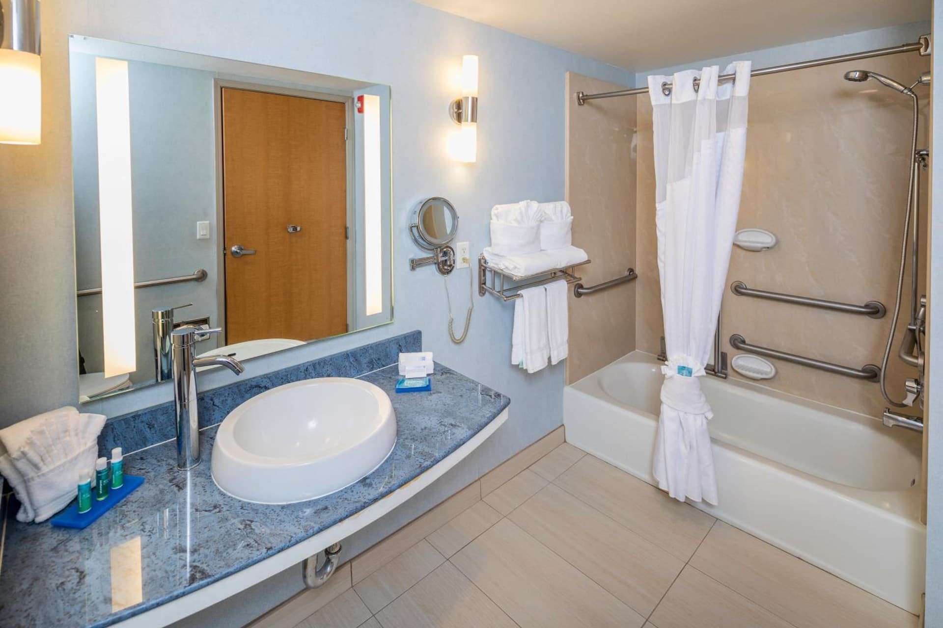 Holiday Inn Express Hotel & Suites Modesto-Salida by IHG, Modesto, foto 2