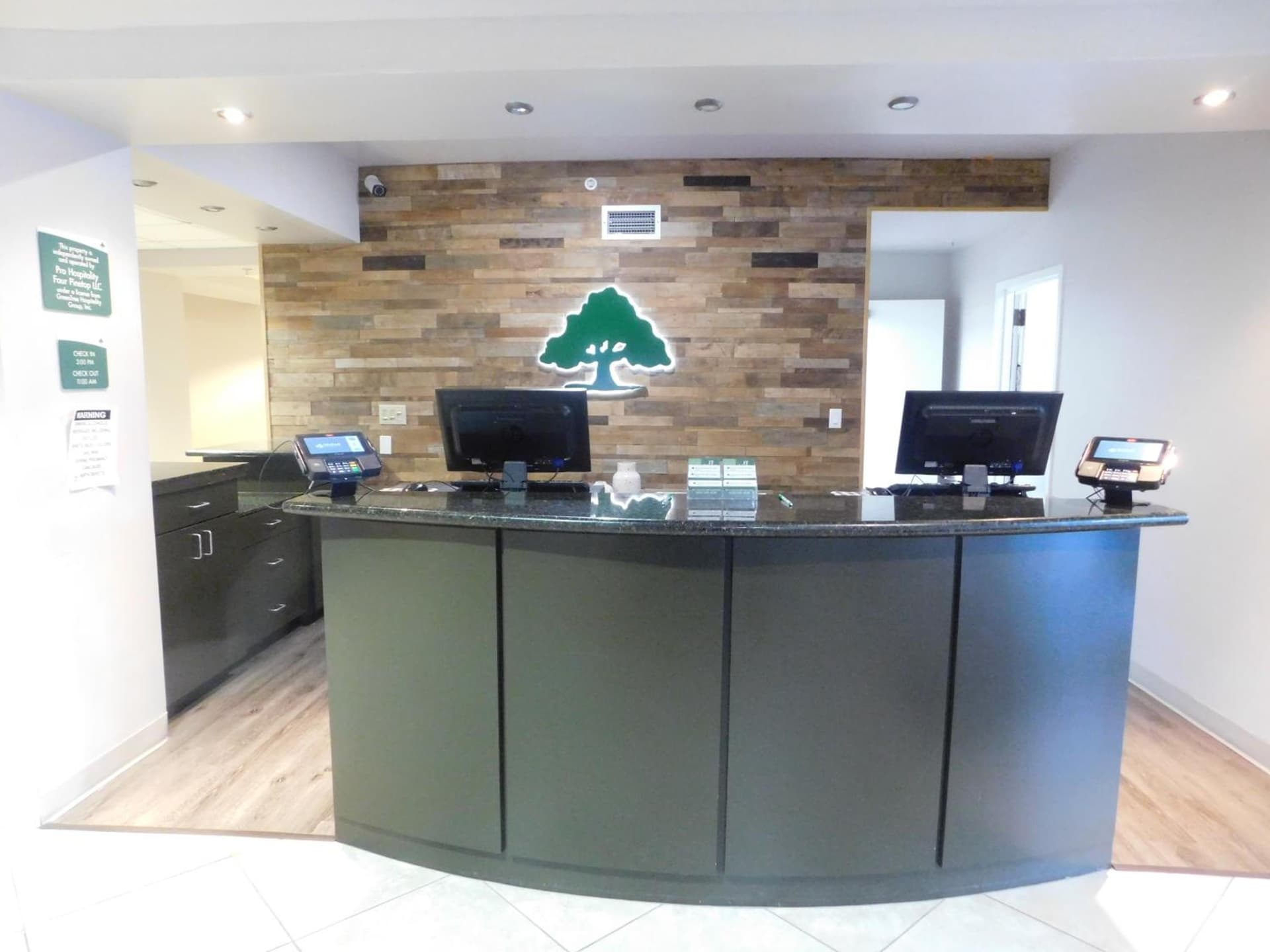 GreenTree Inn & Suites Pinetop, Pinetop, foto 2