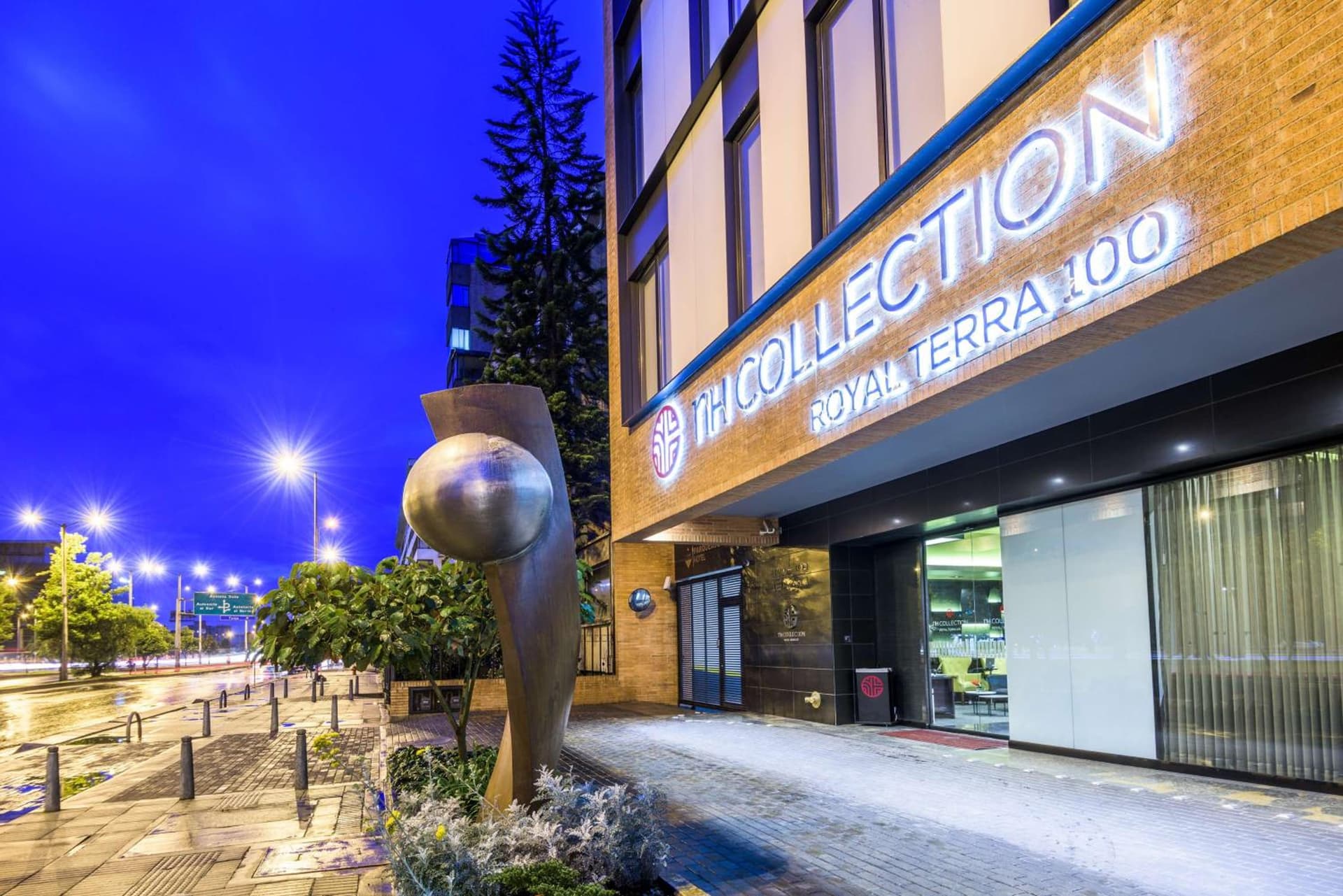 NH Collection Bogota Terra 100 Royal