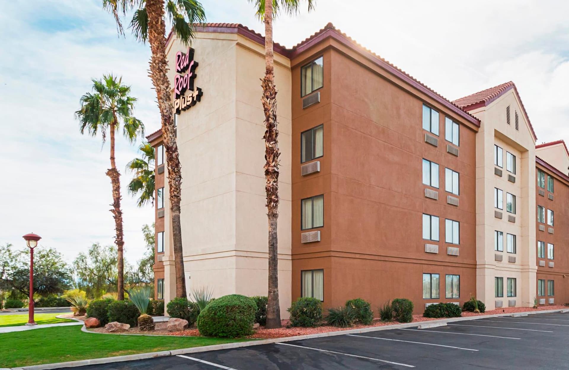Red Roof Inn PLUS + Phoenix West, Phoenix, foto 2