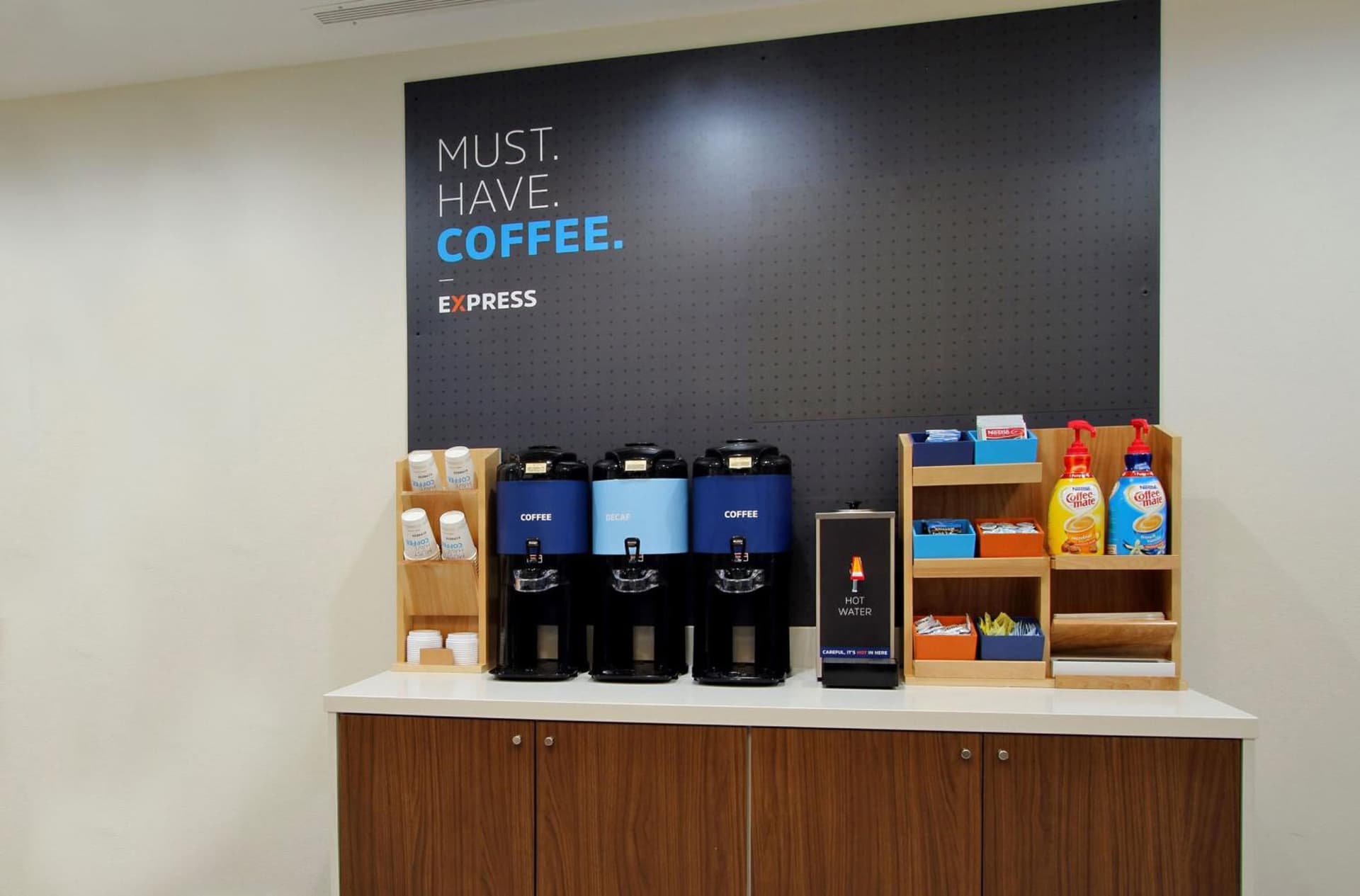 Holiday Inn Express & Suites - Phoenix North - Happy Valley by IHG, Phoenix, foto 2