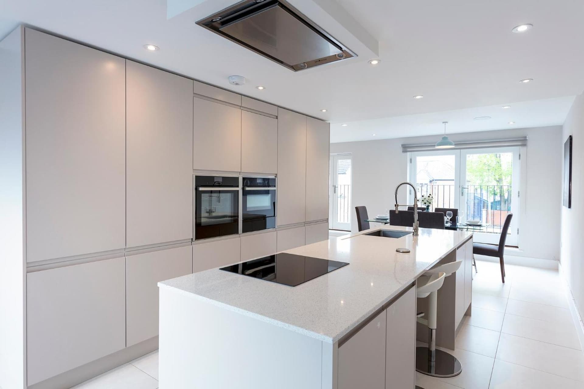 Immaculate Central Windsor Town House with parking, Windsor, foto 3