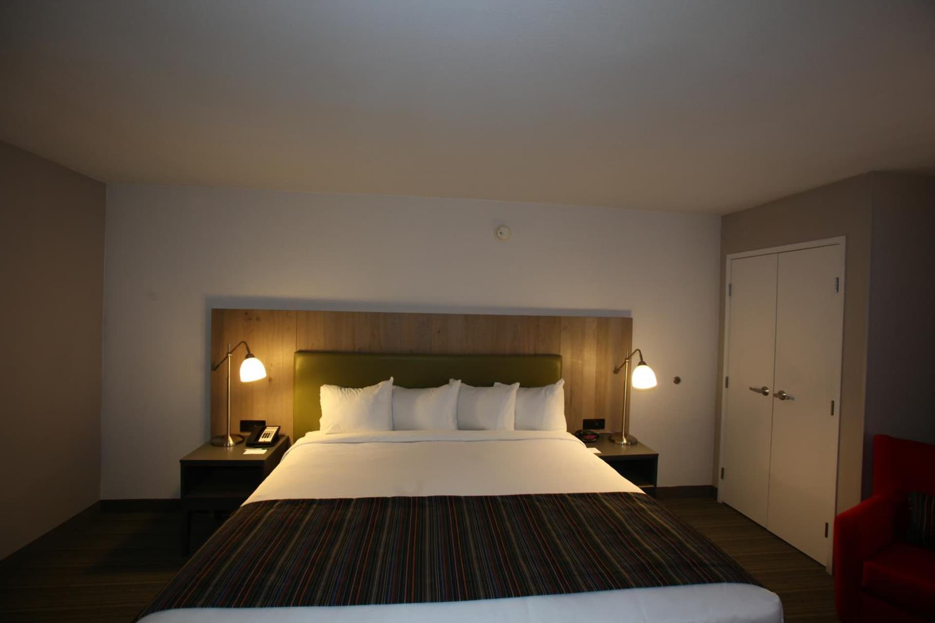 GreenTree Inn & Suites Phoenix Sky Harbor, Phoenix, foto 2