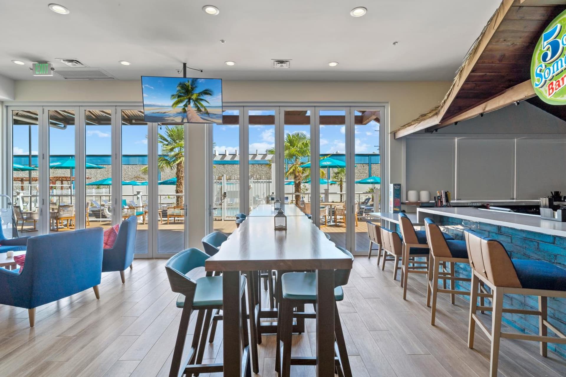 Compass by Margaritaville Medford, Medford, foto 2