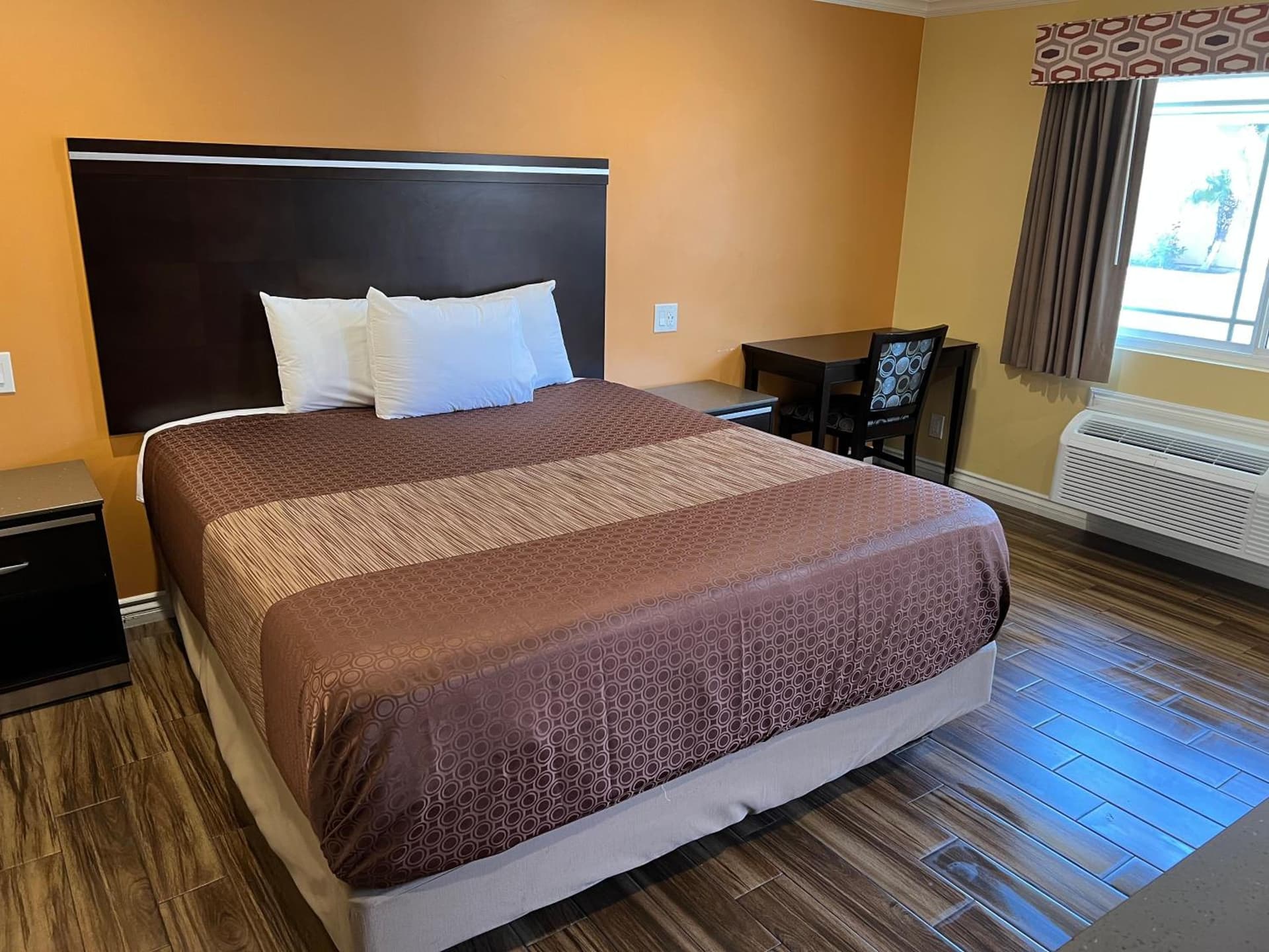 Walnut Inn & Suites West Covina, West Covina, foto 3