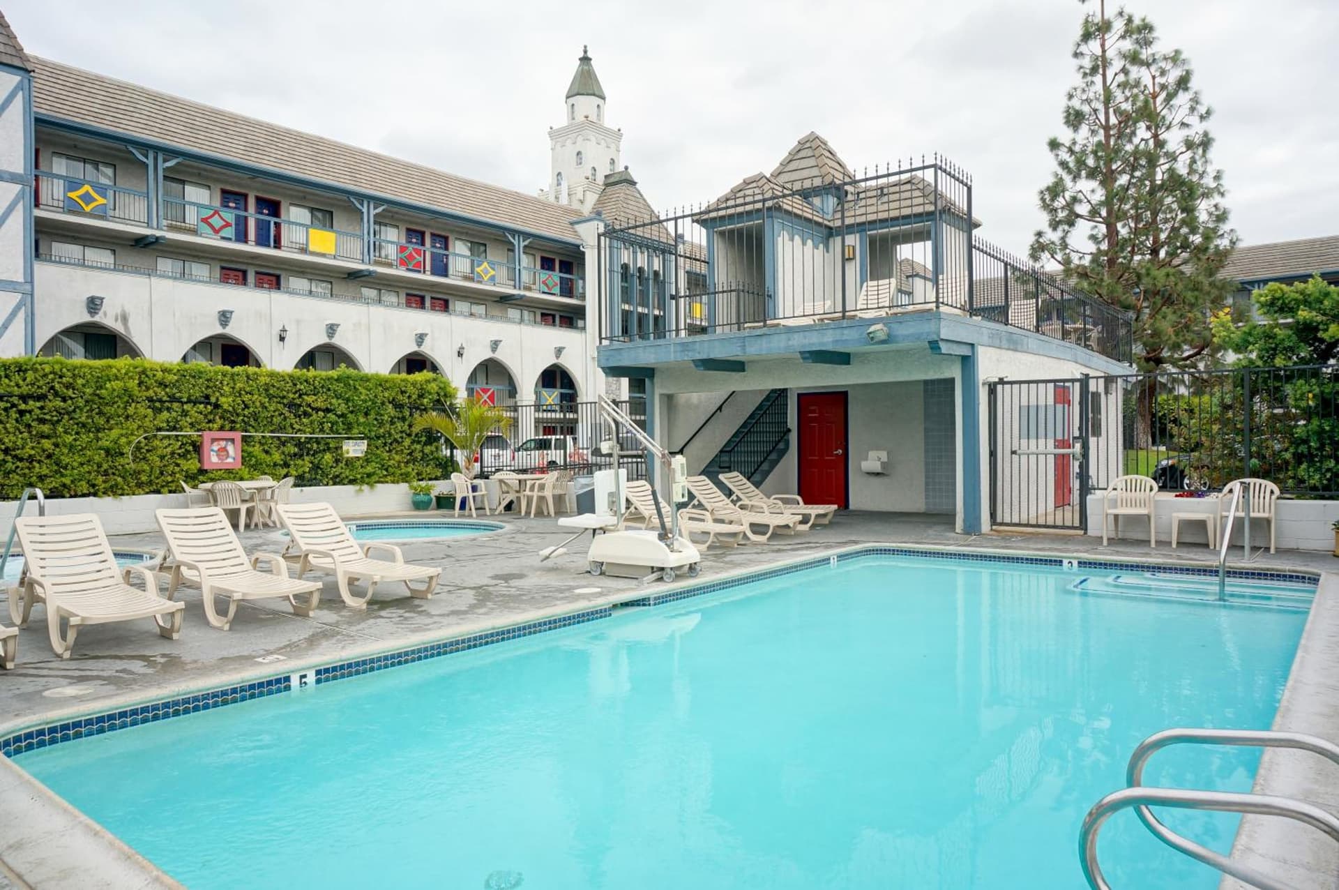 Castle Inn and Suites Anaheim, Anaheim, foto 3