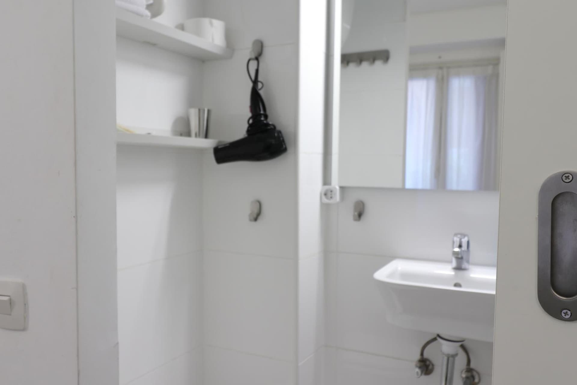 Hostal La Zona, Madrid, foto 2