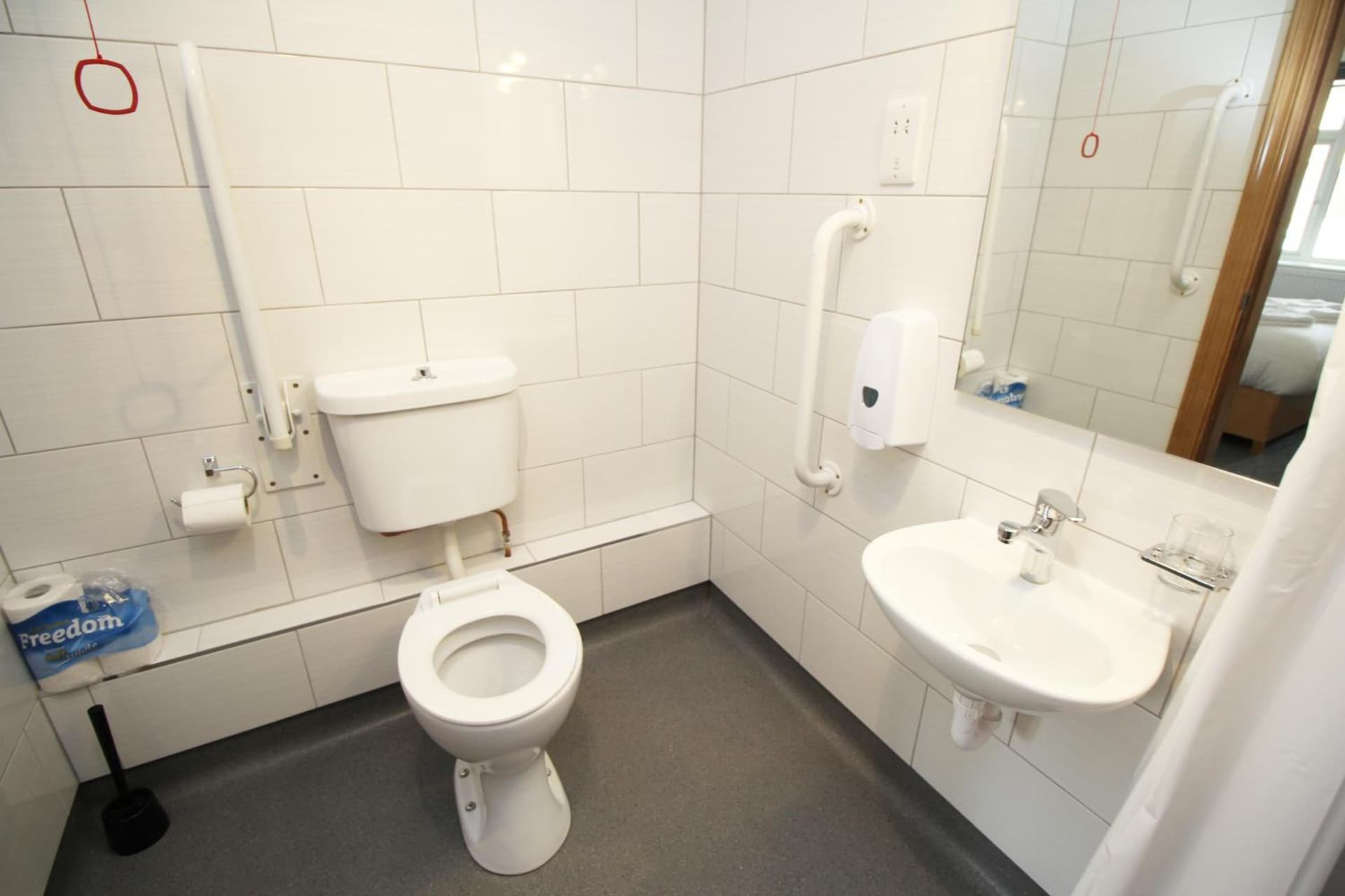 Flexistay Aparthotel Sutton, Sutton, foto 2