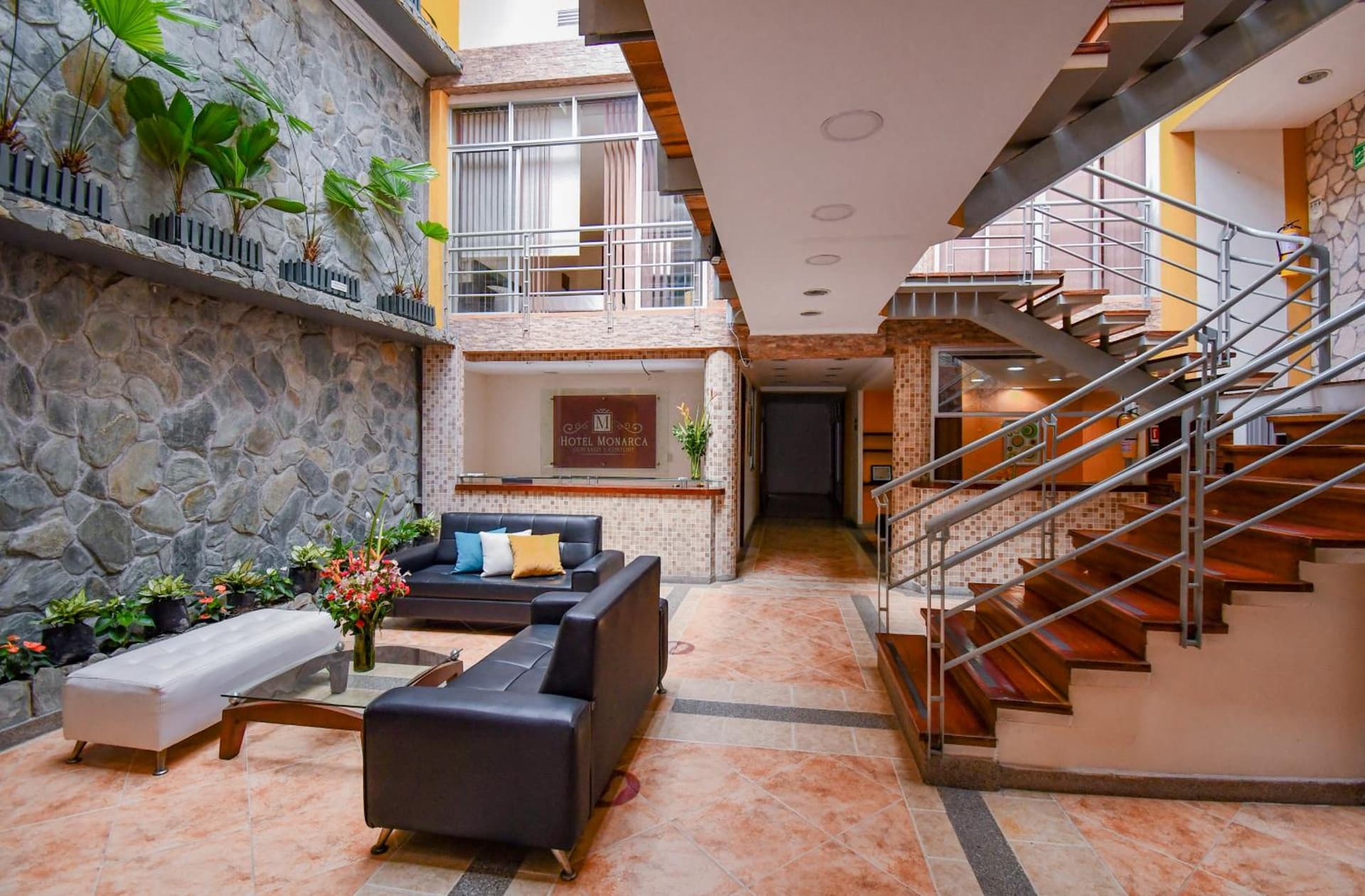 Hotel Mónaco Armenia, Armenia, foto 3