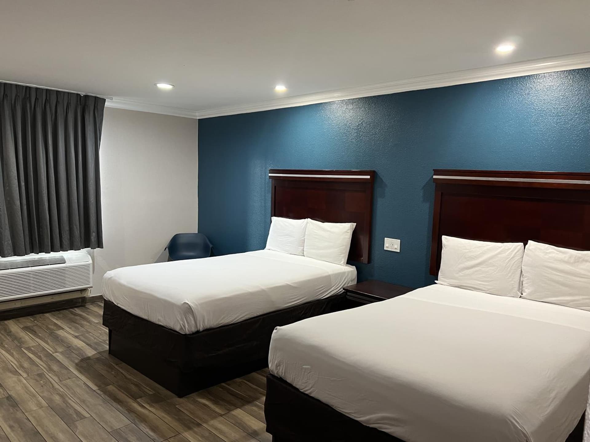 Super 8 by Wyndham Mesa Downtown Near Convention Center, Mesa, foto 3
