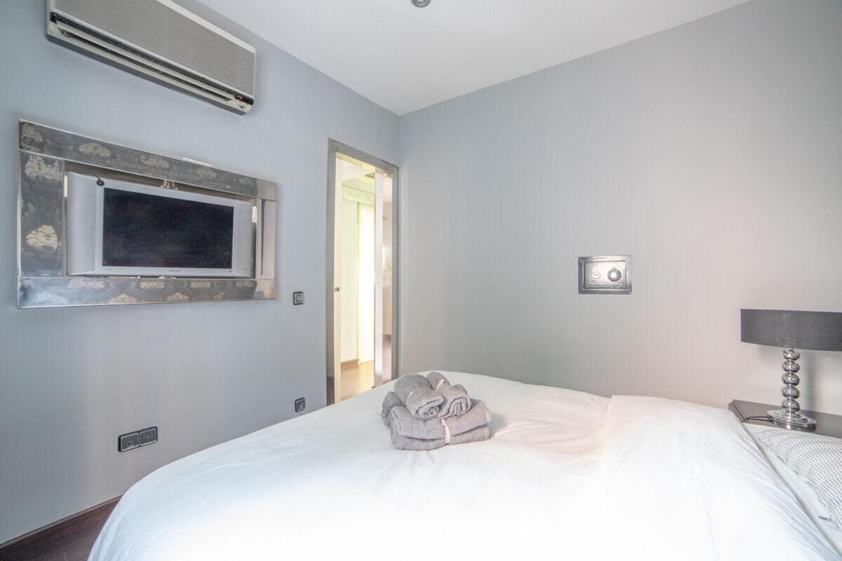MyHouseSpain - Moderno apartamento a escasos metros del Bernabeu, Madrid, foto 2