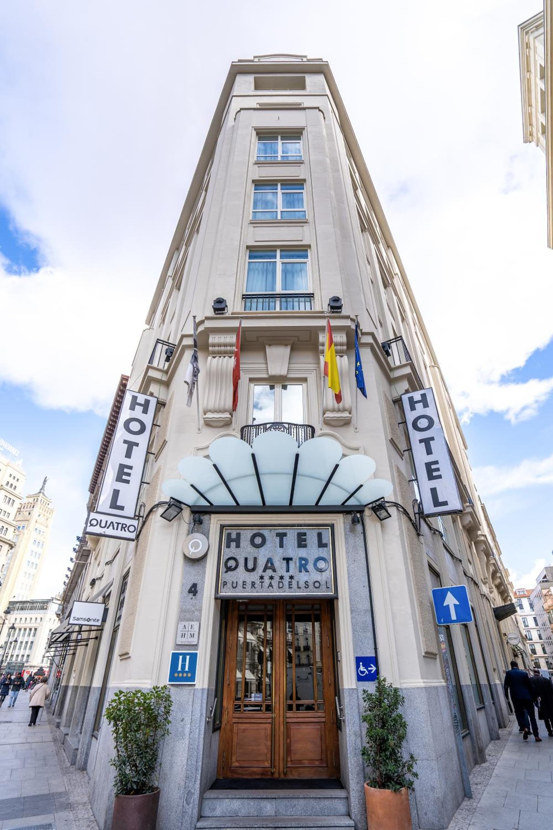 Quatro Puerta del Sol, Madrid, foto 2