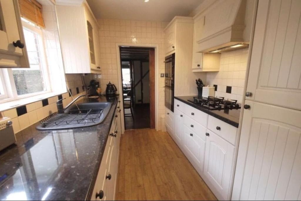 3bedroom beautiful cottage, Cheshunt, foto 3