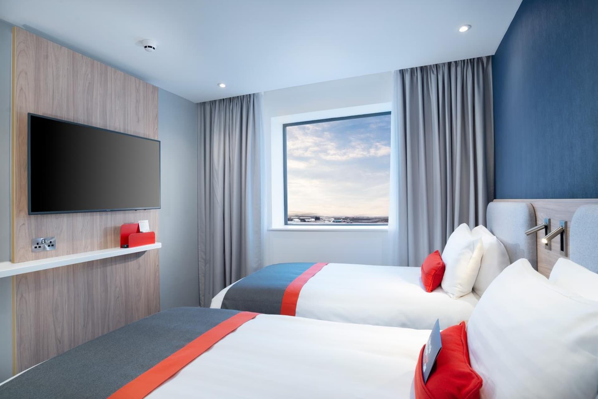 Holiday Inn Express - London Heathrow T4 by IHG, Hillingdon, foto 2