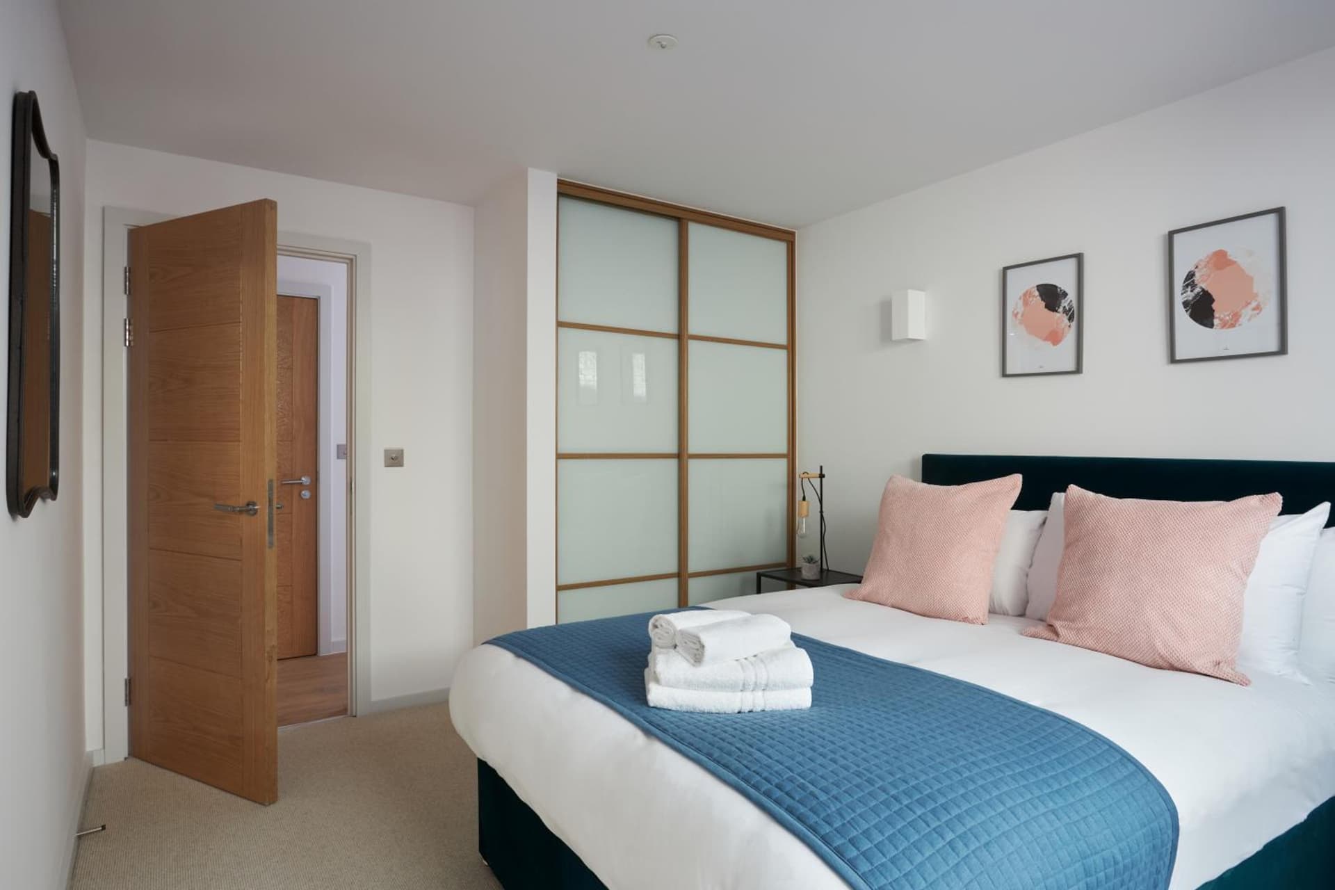 Hammersmith Mews by Viridian Apartments, London, foto 3