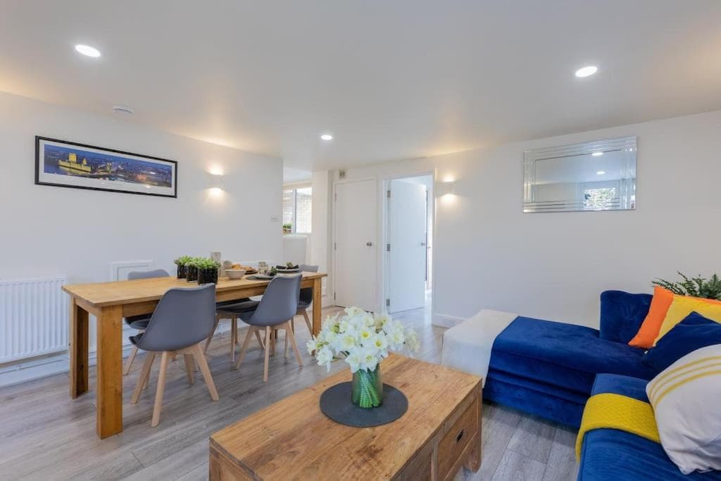 Central Windsor Modern Garden Flat, Walk 2 Sights - By Tempstay, Windsor, foto 3