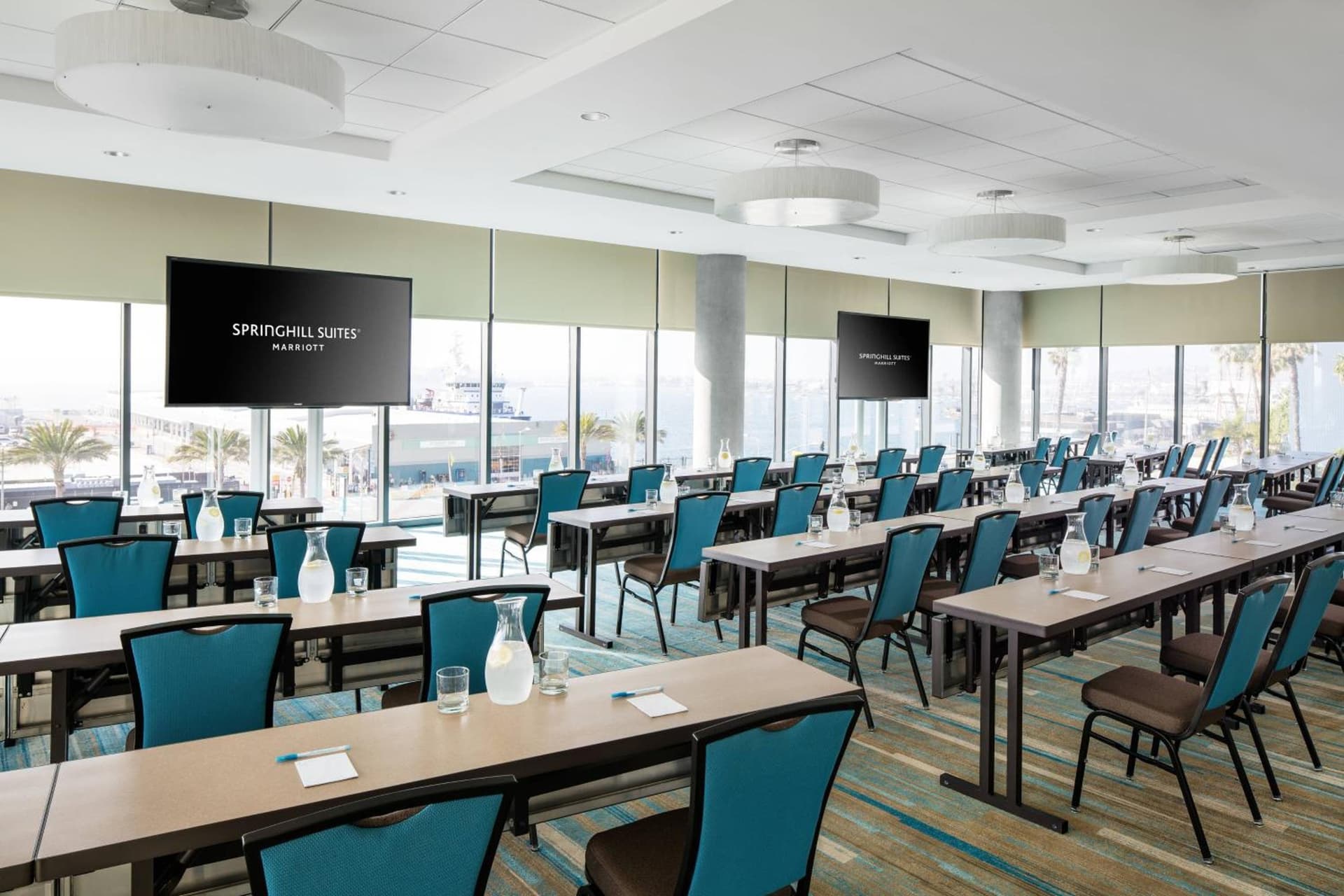SpringHill Suites by Marriott San Diego Downtown/Bayfront, San Diego, foto 2
