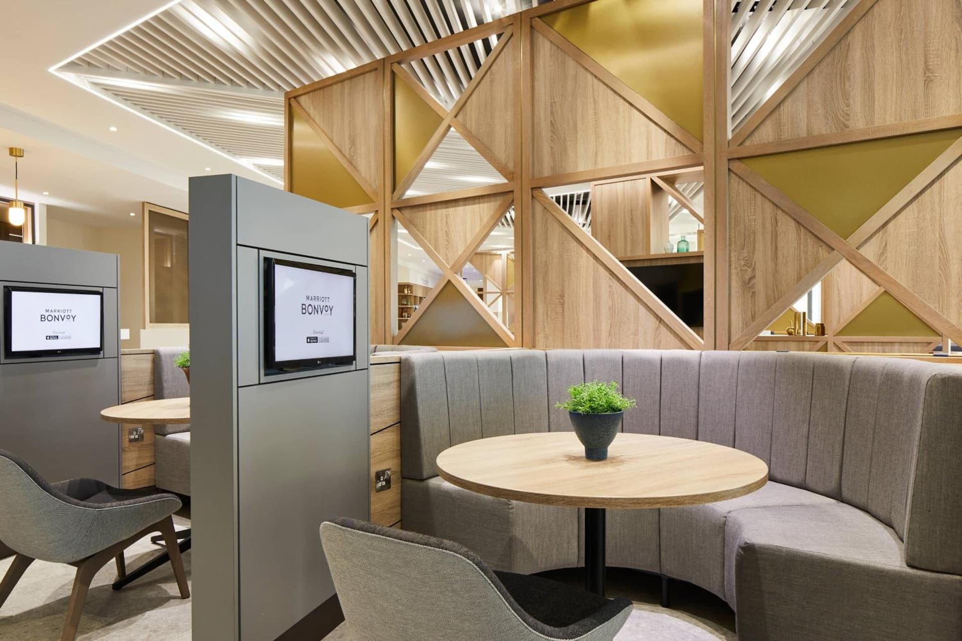 Courtyard by Marriott London City Airport, London, foto 3