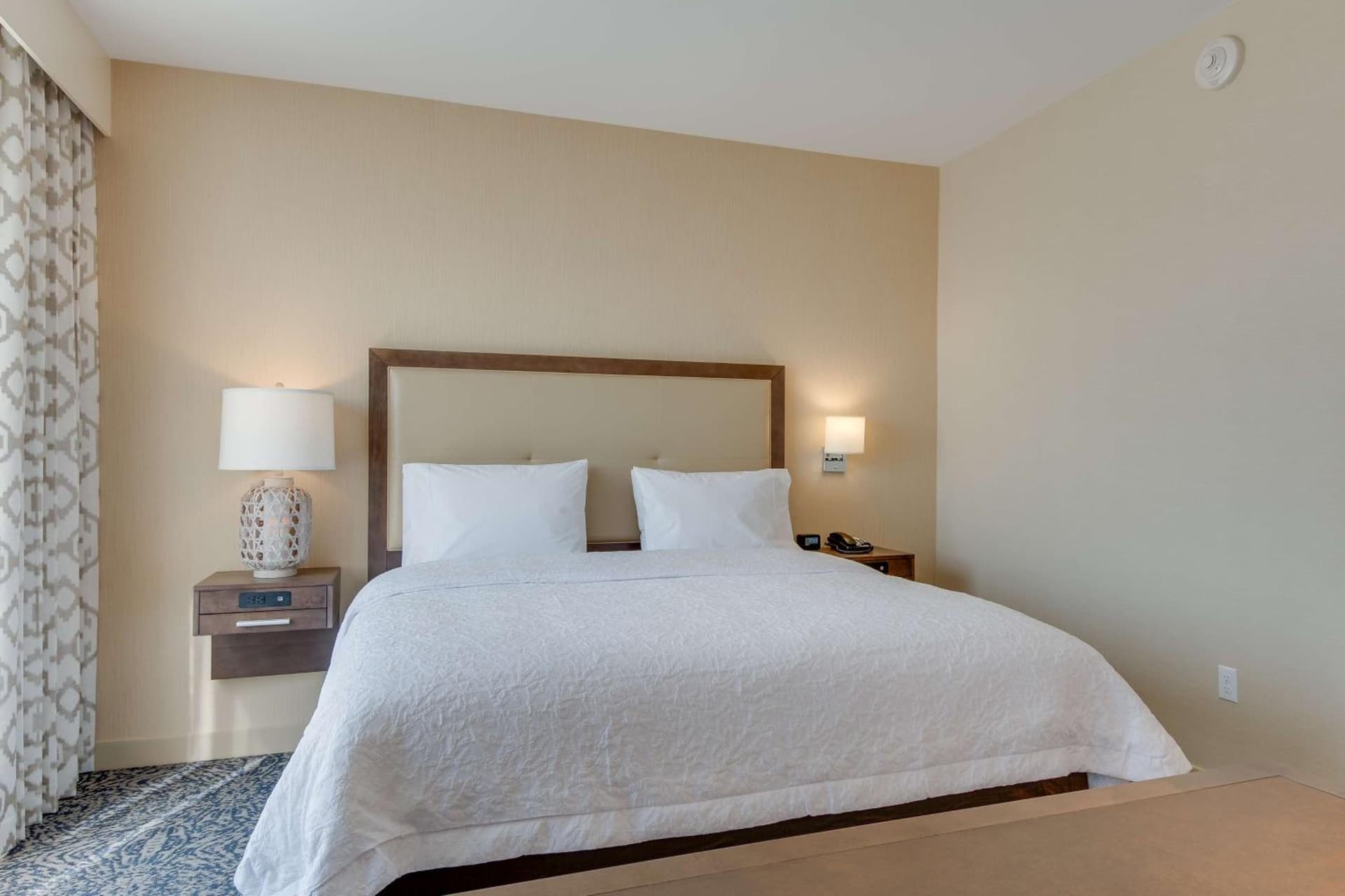 Hampton Inn & Suites Los Angeles - Glendale, Glendale, foto 2