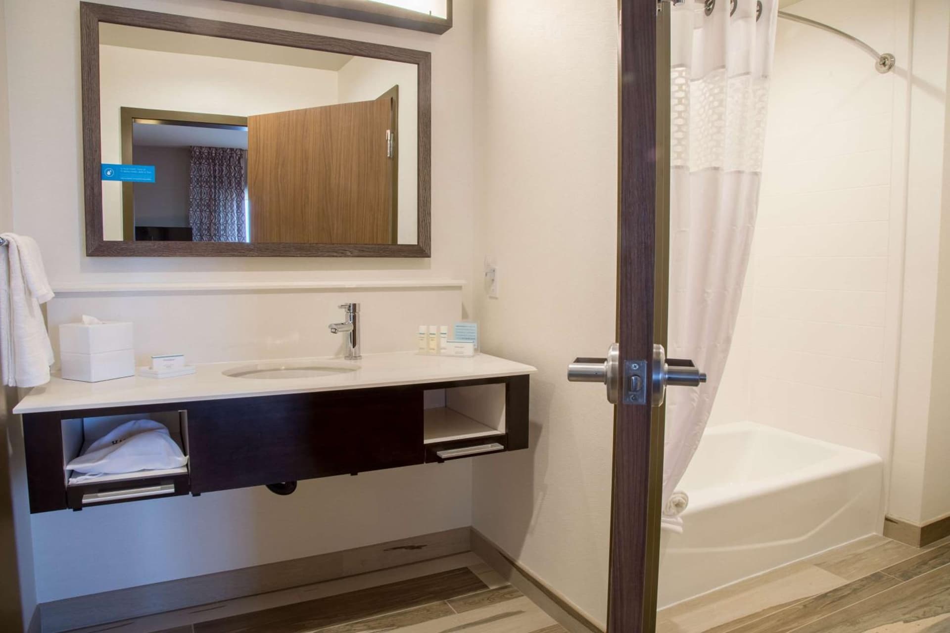 Hampton Inn & Suites Murrieta Temecula, Murrieta, foto 3
