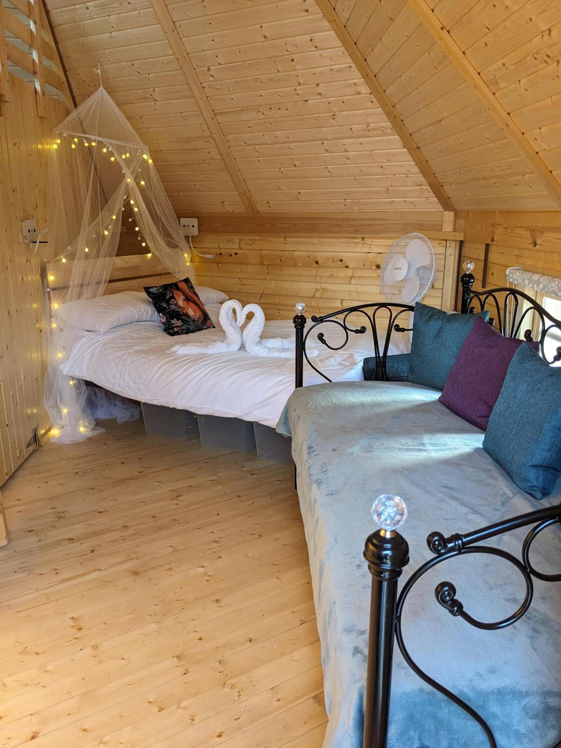 Woods Meadow Glamping, West Malling, foto 3