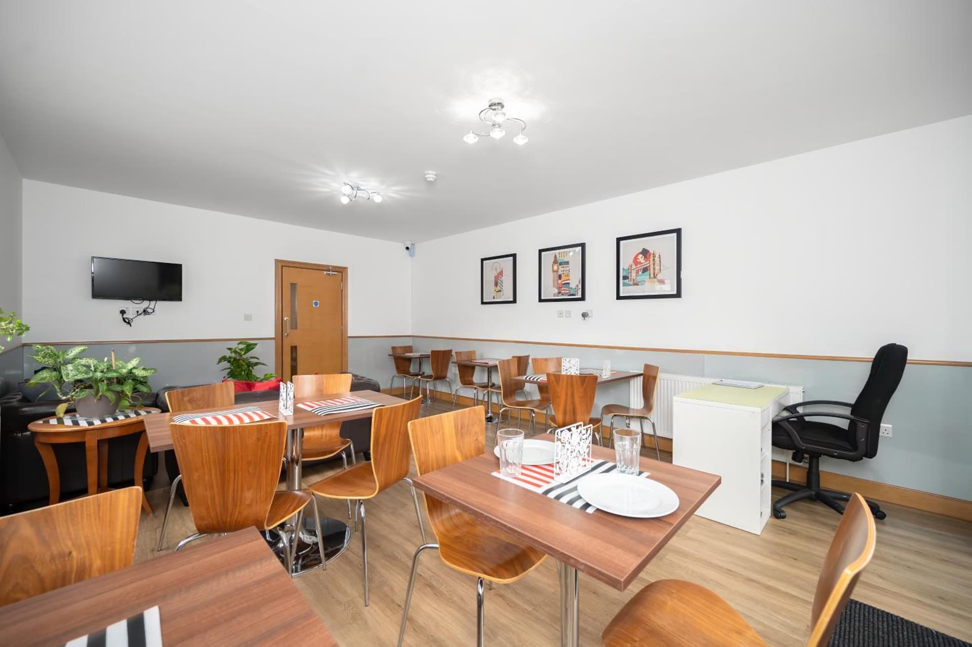 Flexistay Aparthotel Sutton, Sutton, foto 3