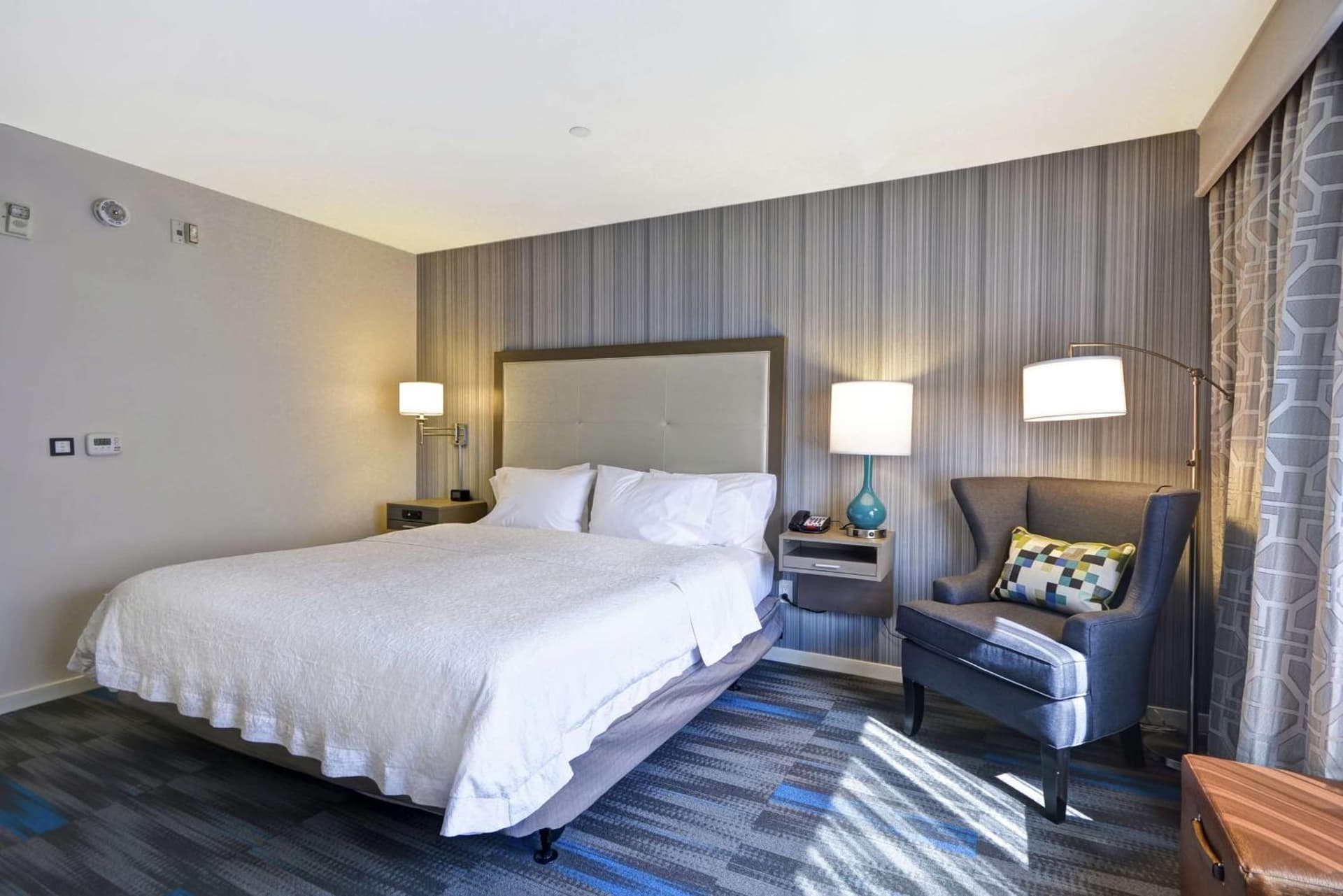 Hampton Inn & Suites Los Angeles Burbank Airport, Burbank, foto 2