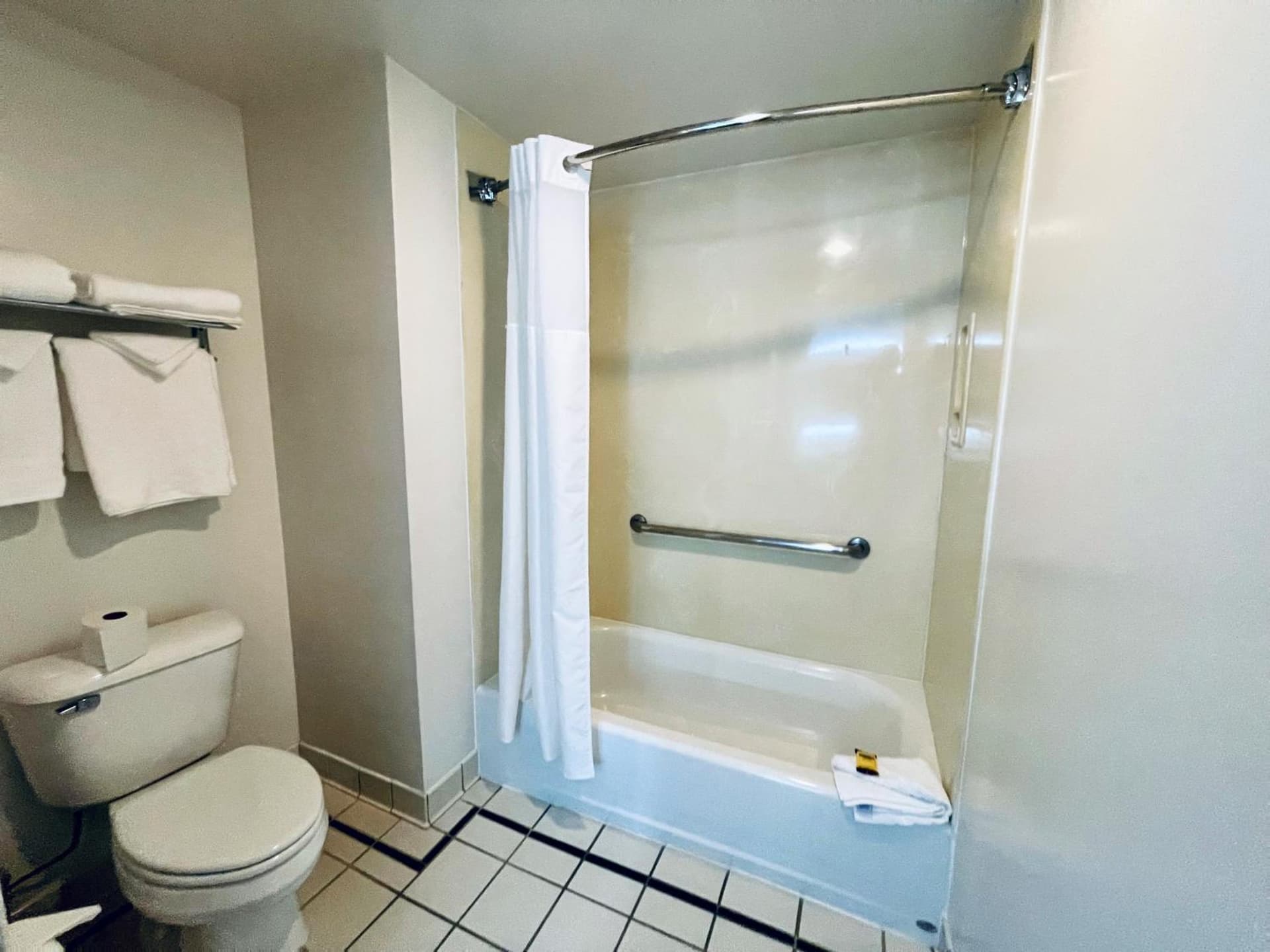 University Park Inn & Suites, an Ascend Collection Hotel, Davis, foto 3
