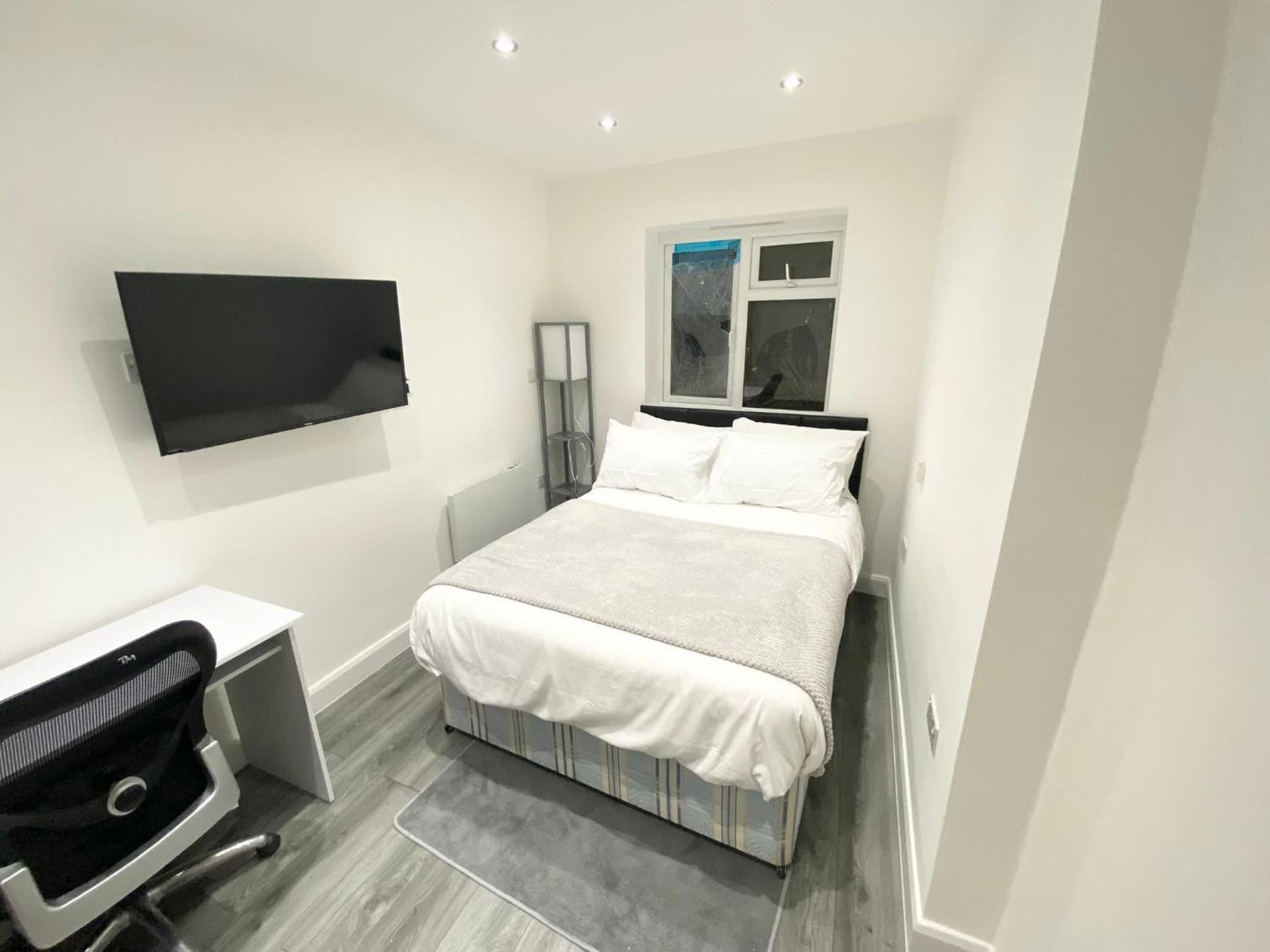 London Studio, Chingford, foto 2