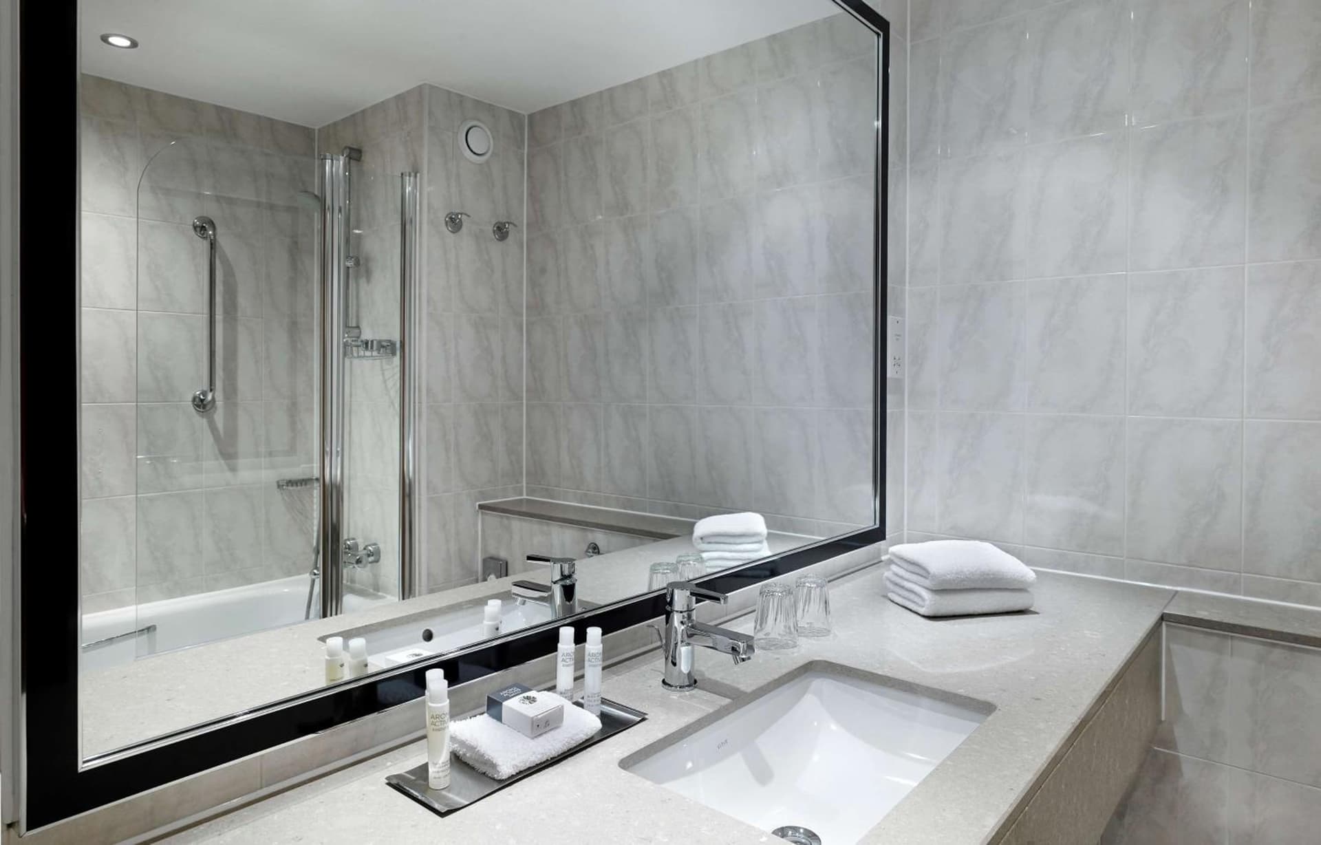 DoubleTree by Hilton Woking, Woking, foto 2