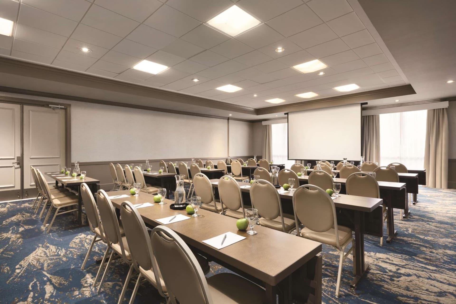Embassy Suites by Hilton Brea - North Orange County, Brea, foto 2