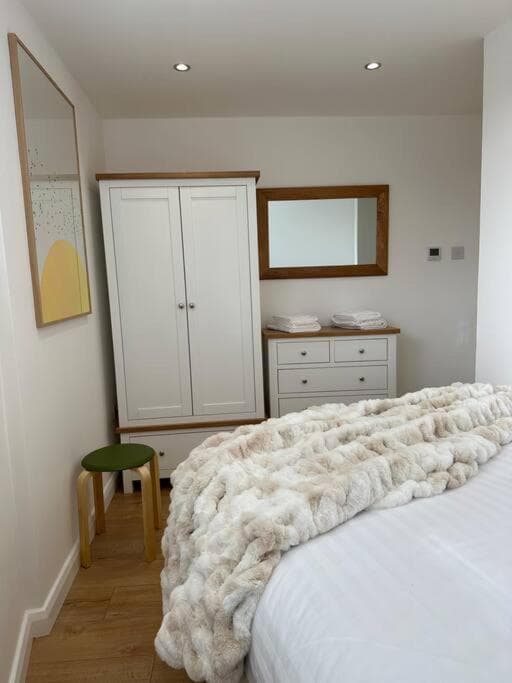 Stylish, Smart & Fun 4 Bed Home, London, foto 3