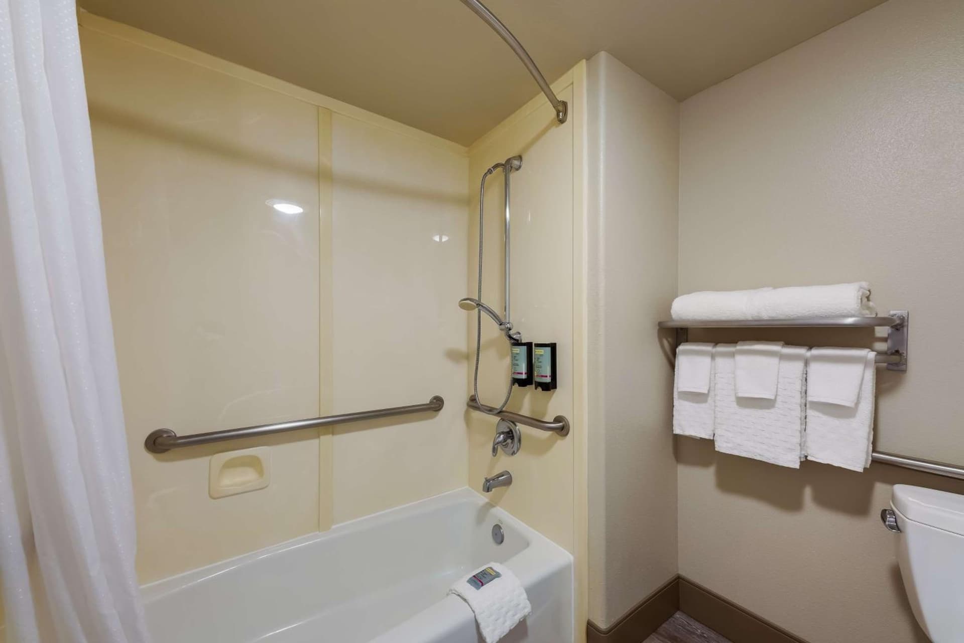 Best Western Inn & Suites Lemoore, Lemoore, foto 3