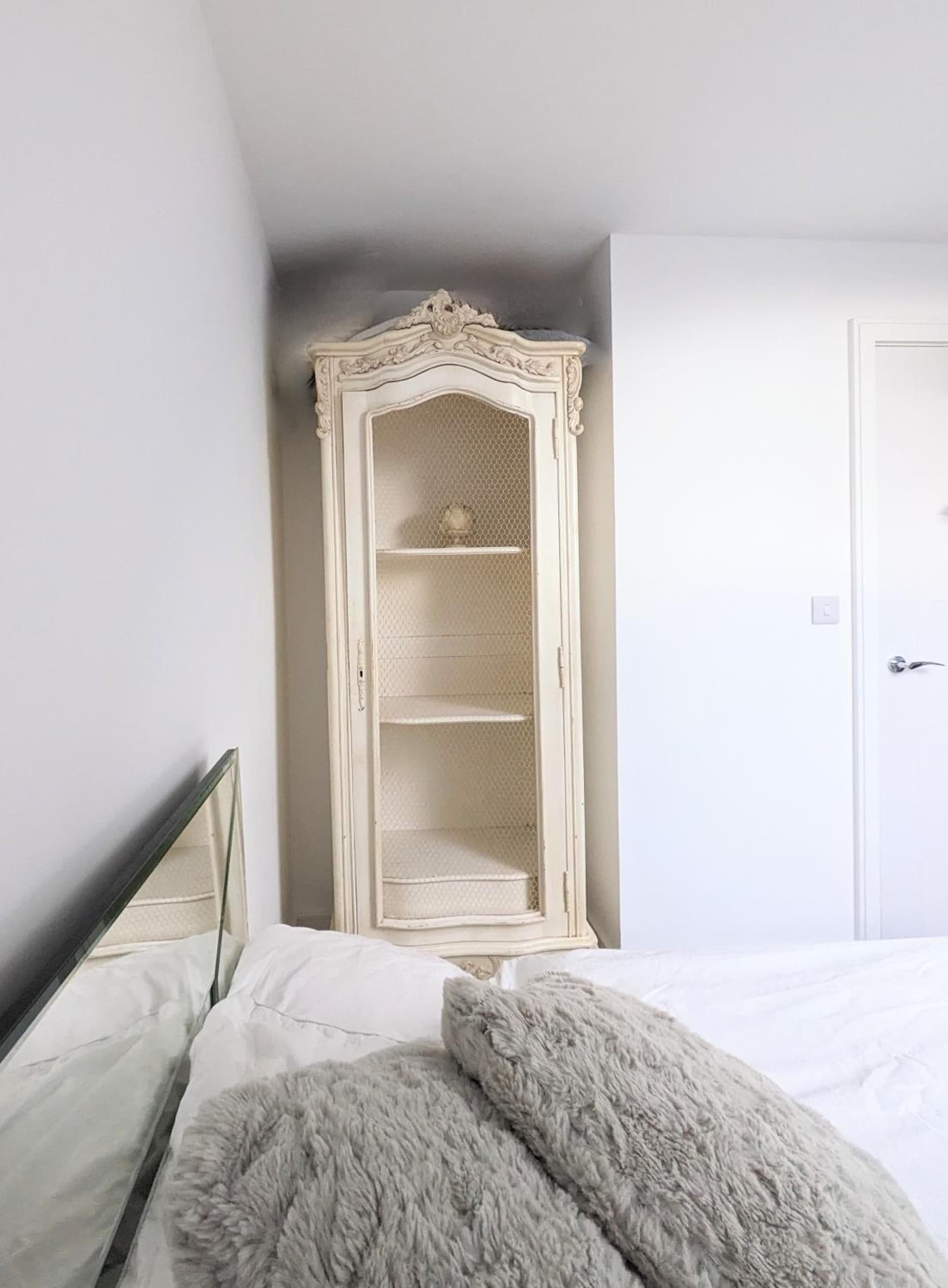The Penthouse Double Bedroom for Rent Use of kitchen, Epsom, foto 2