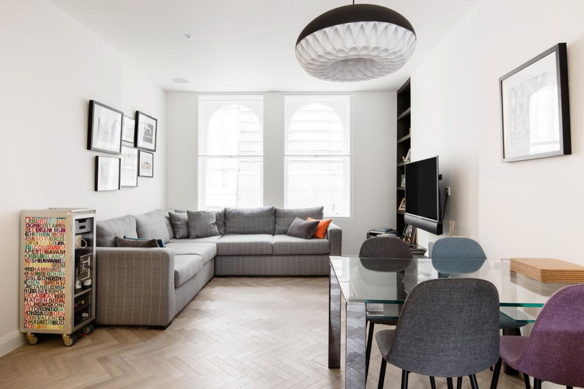 Modern Apartment & Rooms at Charing Cross, London, foto 3