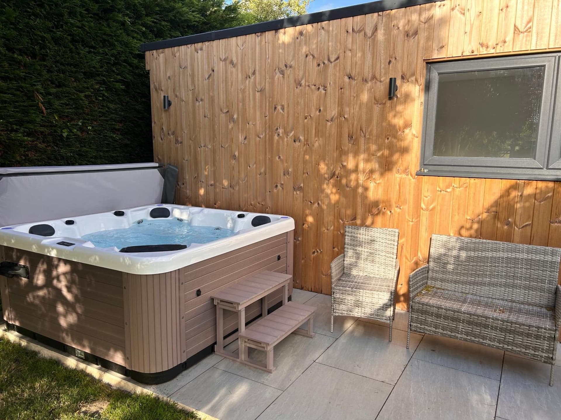 Court Lane Stables - Premium Rural Retreat with Hot Tub, Hadlow, foto 3