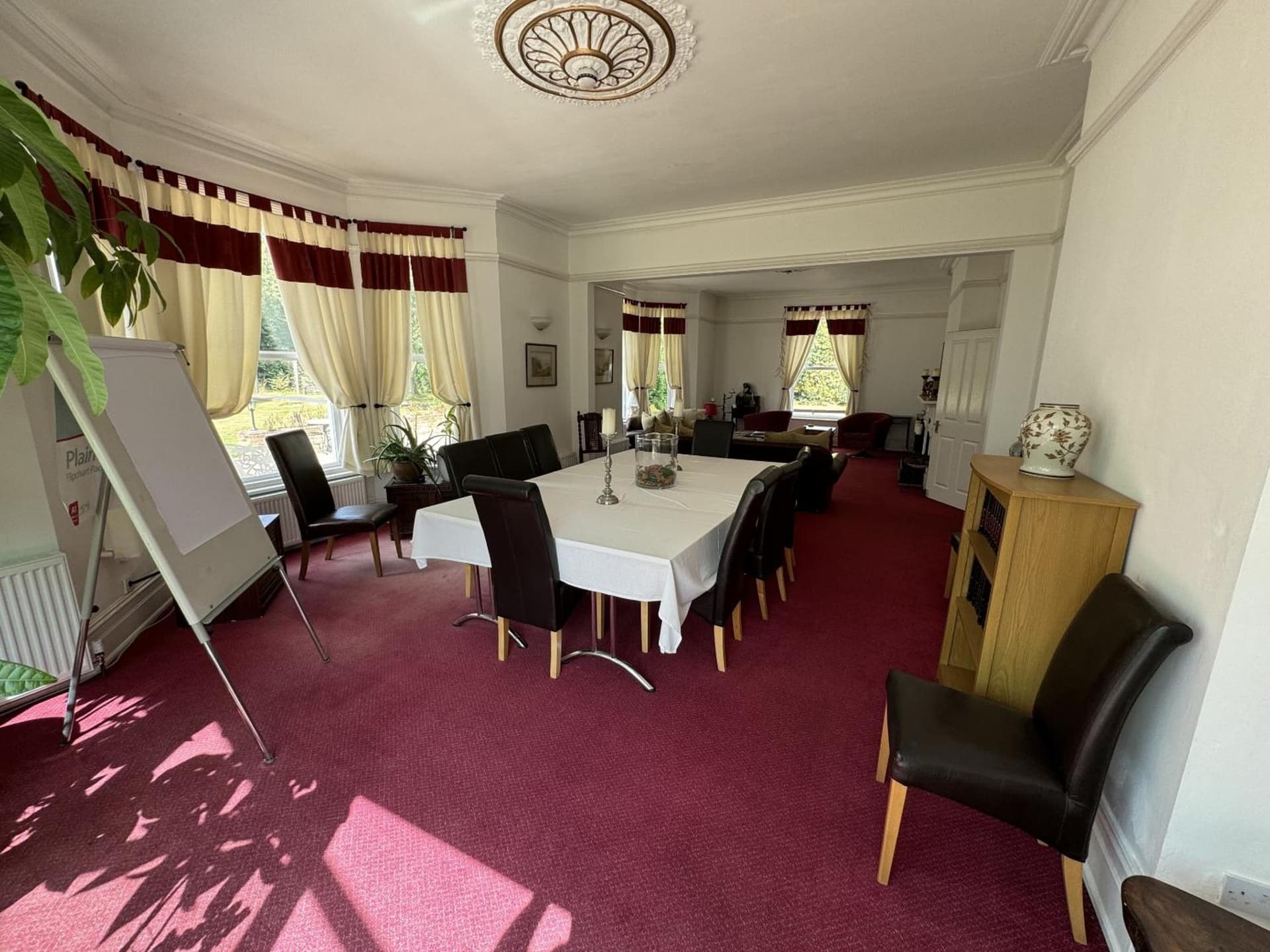 Hookwood Lodge, Horley, foto 3