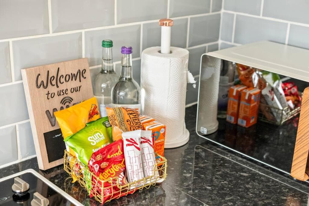 Radiant Retreat Datchet-12 mins to Heathrow close to Windsor ,Legoland, Eton and Slough, Datchet, foto 3