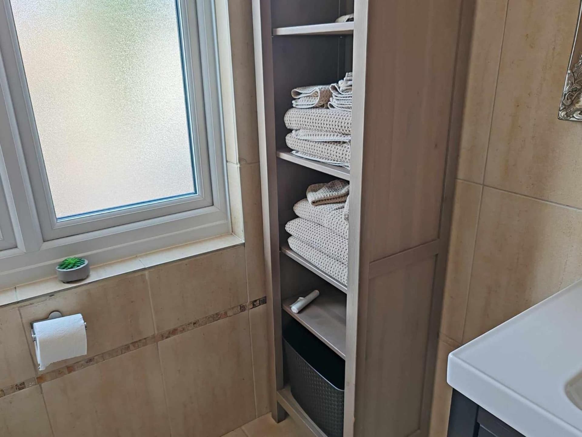 Two bedroom apartment in Dollis Hill, London, foto 3