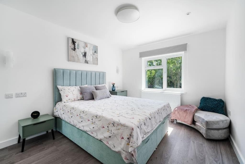 Newly Refurbished 2 Bed Flat, Mill Hill, foto 3