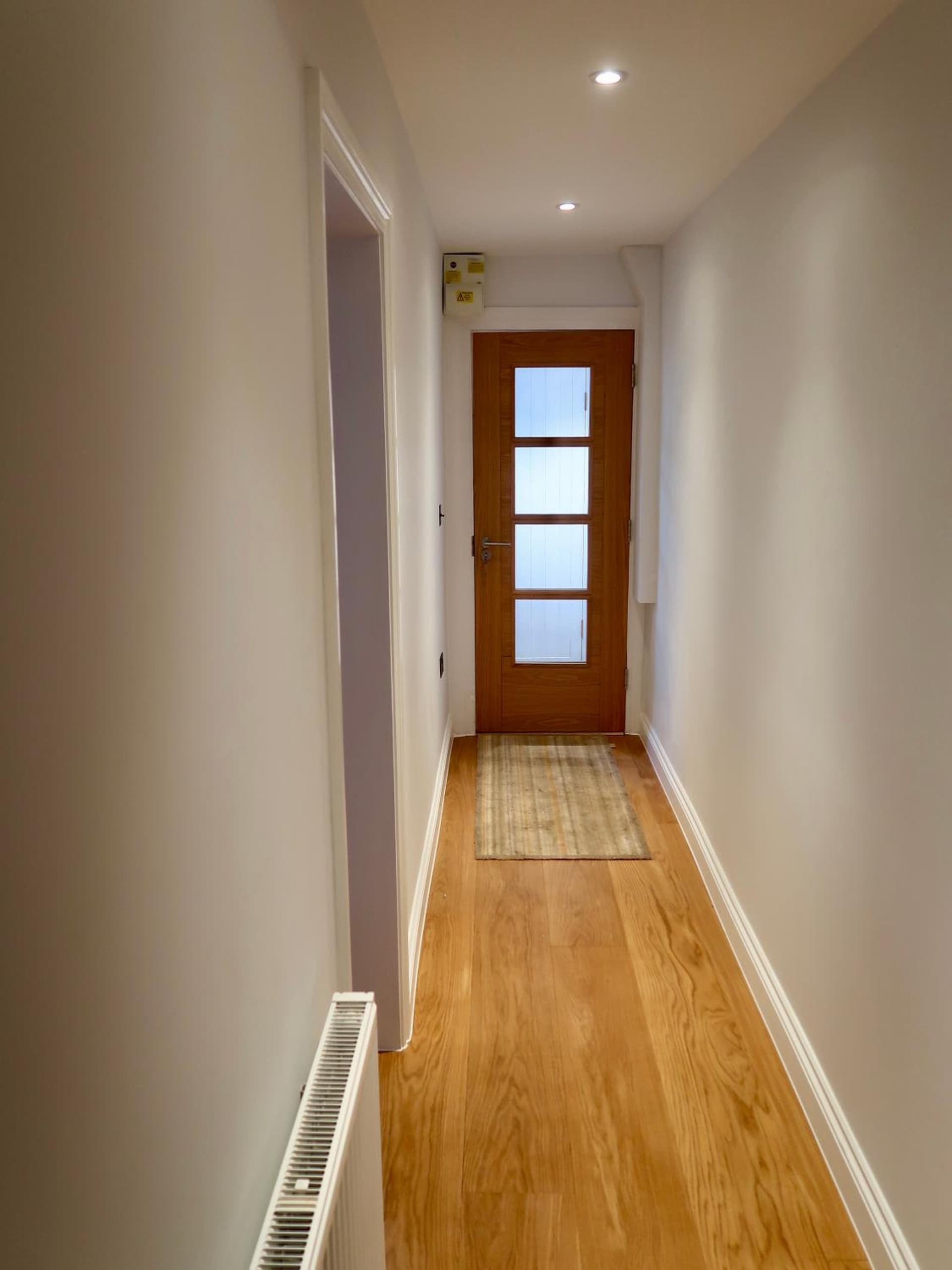 Stylish Studio Apartment, ensuite, kitchenette, Twickenham, foto 3